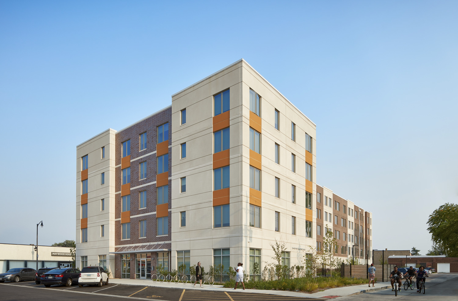 Fifth Avenue Apartments by HED Architizer