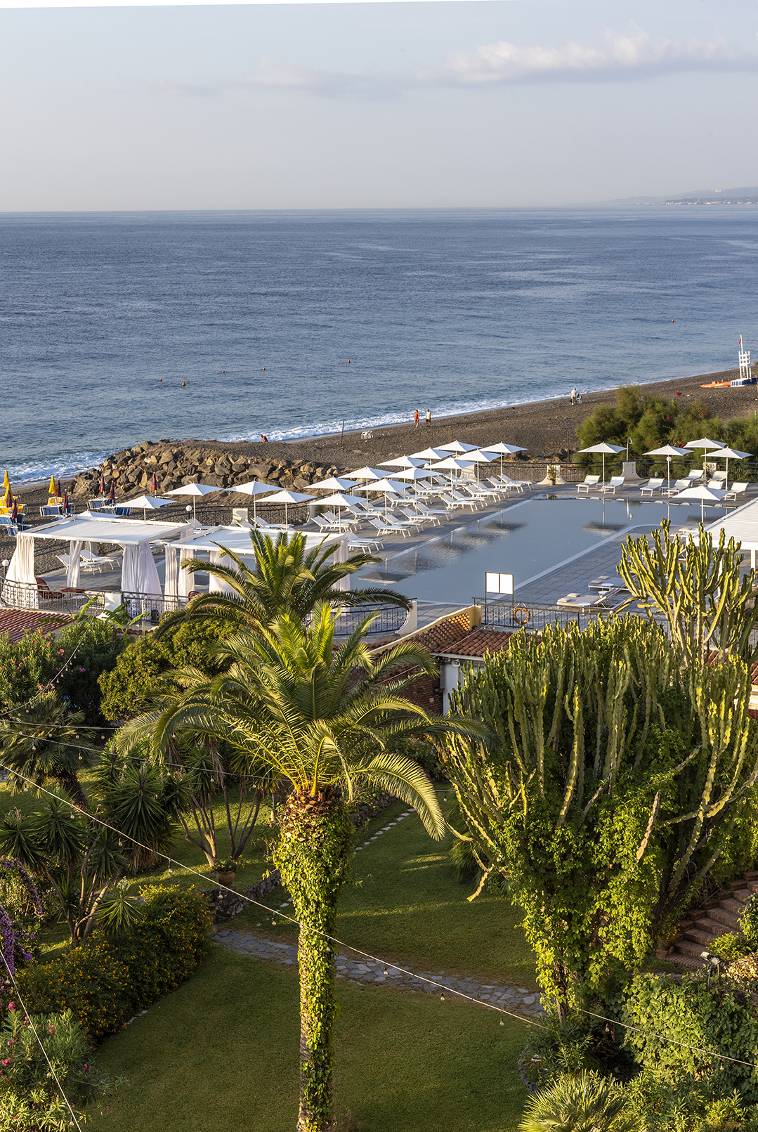 RG Naxos by THDP - Architizer