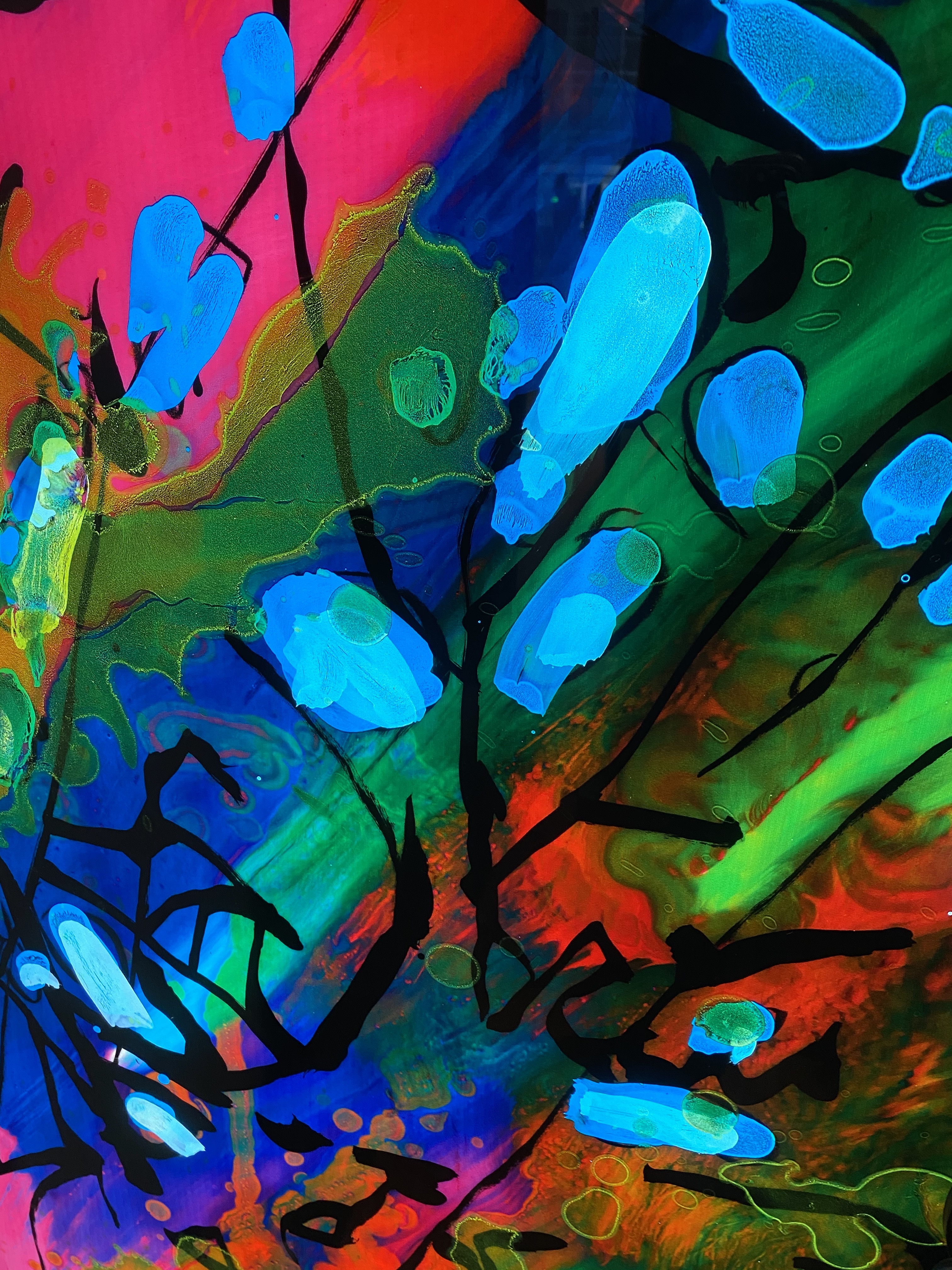 81 Bay Street Backlit Glass Art Walls by GPI Design Architizer