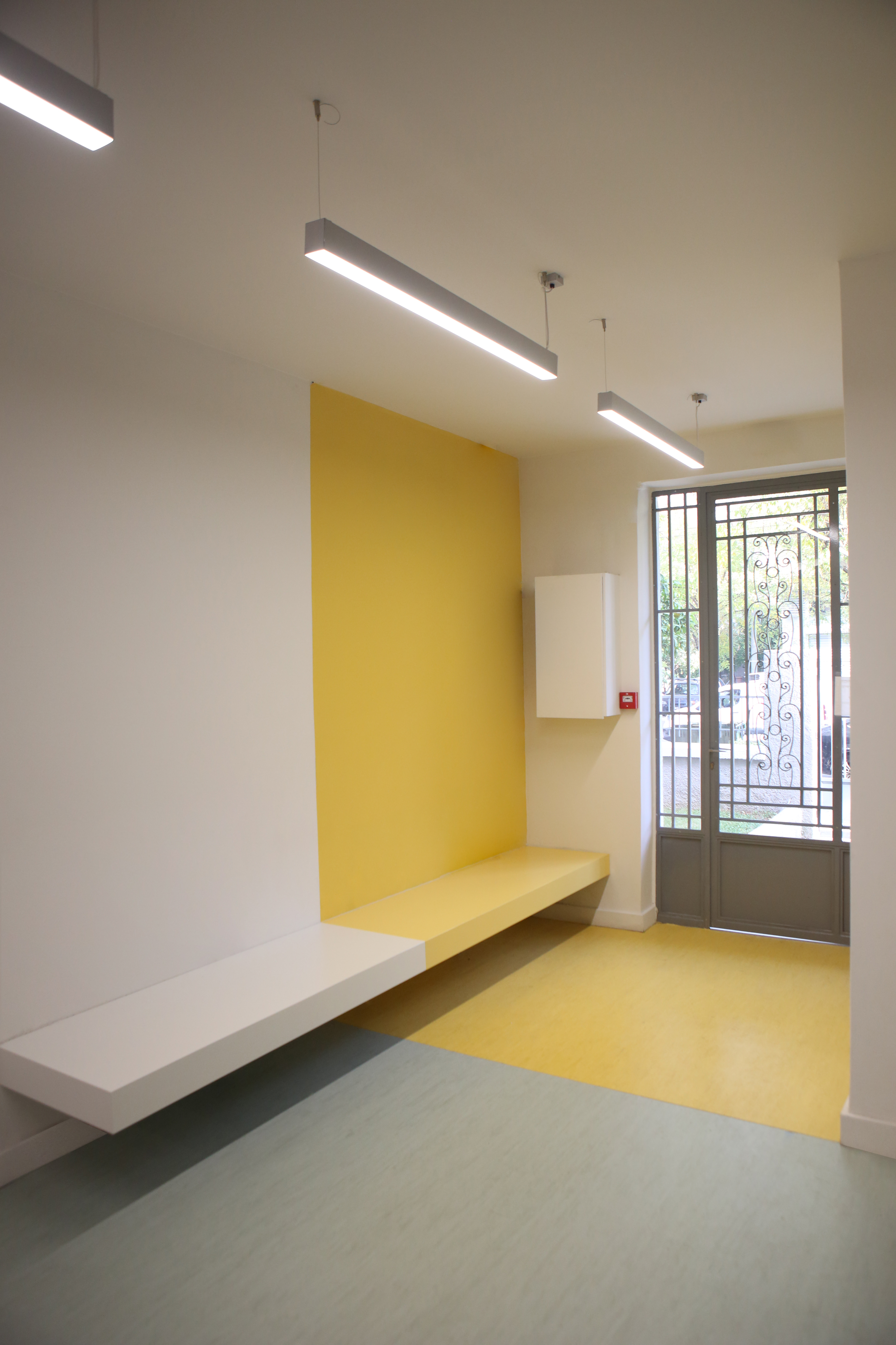 Tutor Institute II by DETAIL design - interior architecture & design ...