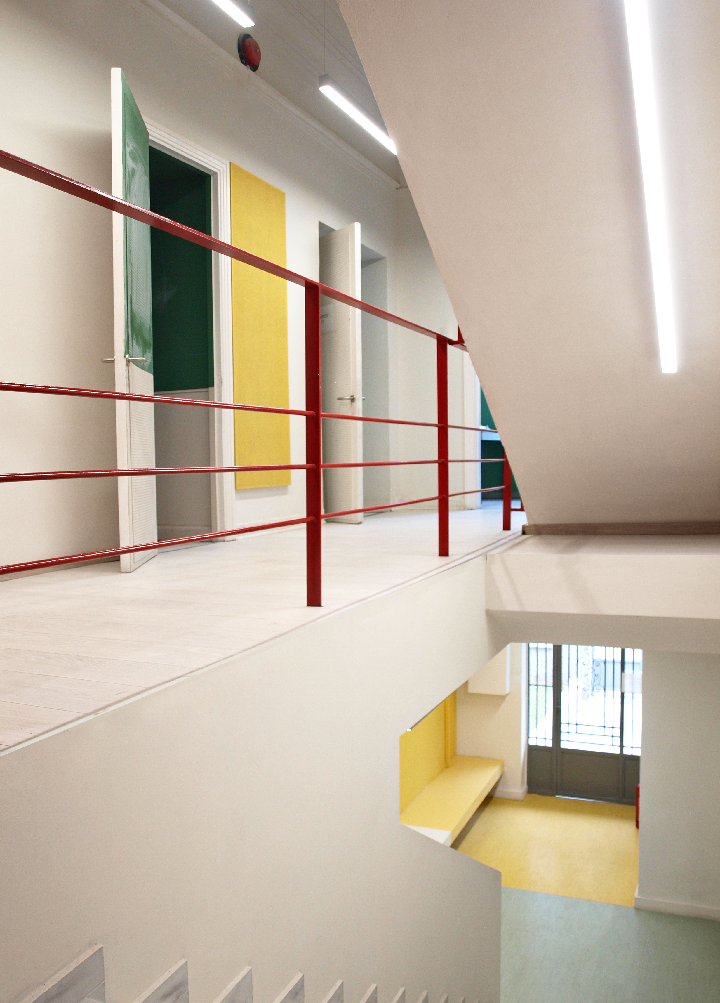 Tutor Institute II by DETAIL design - interior architecture & design ...