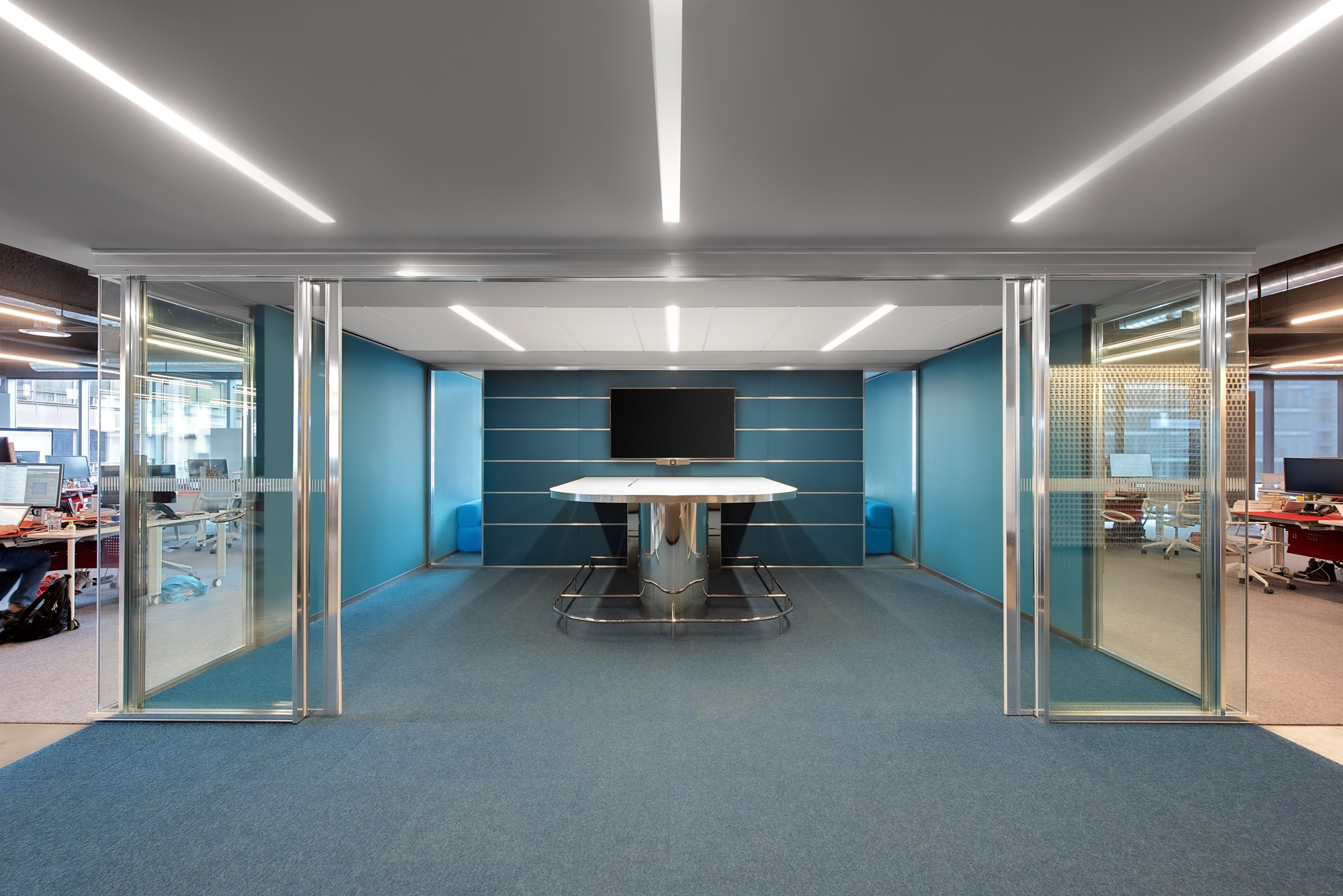 Chicago FinTech Company Corporate Headquarters by Matt Mansueto