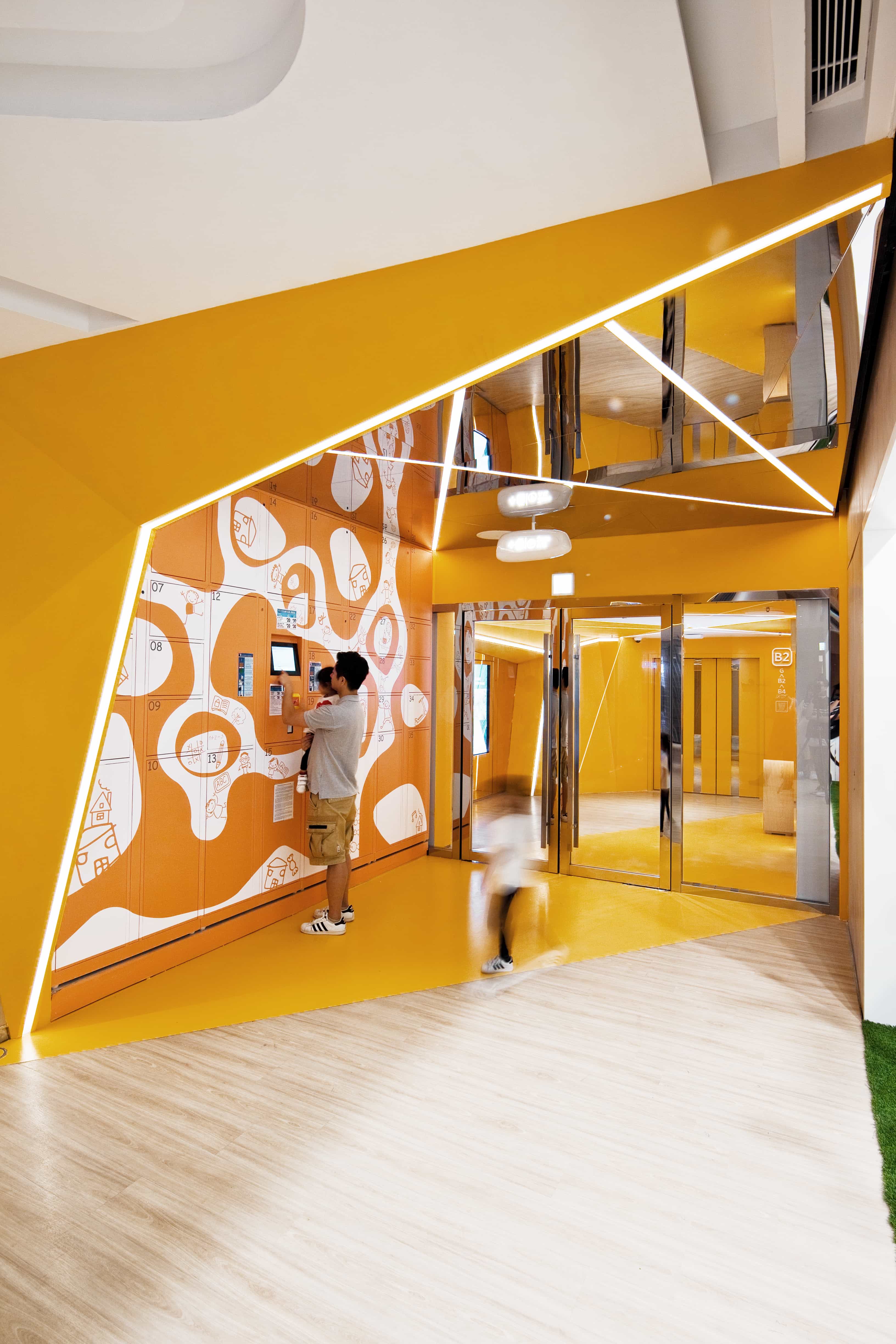 Idea 3457627 K11 MUSEA Donut Playhouse by PANORAMA Design Group in