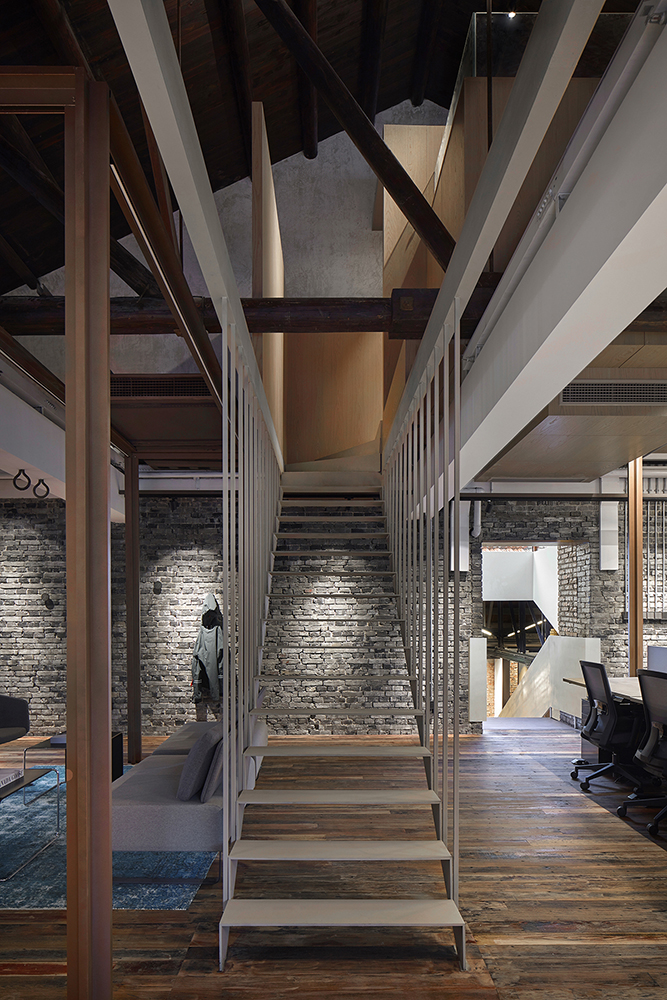 Canada Goose Shanghai Office by RooMoo Design Studio - Architizer