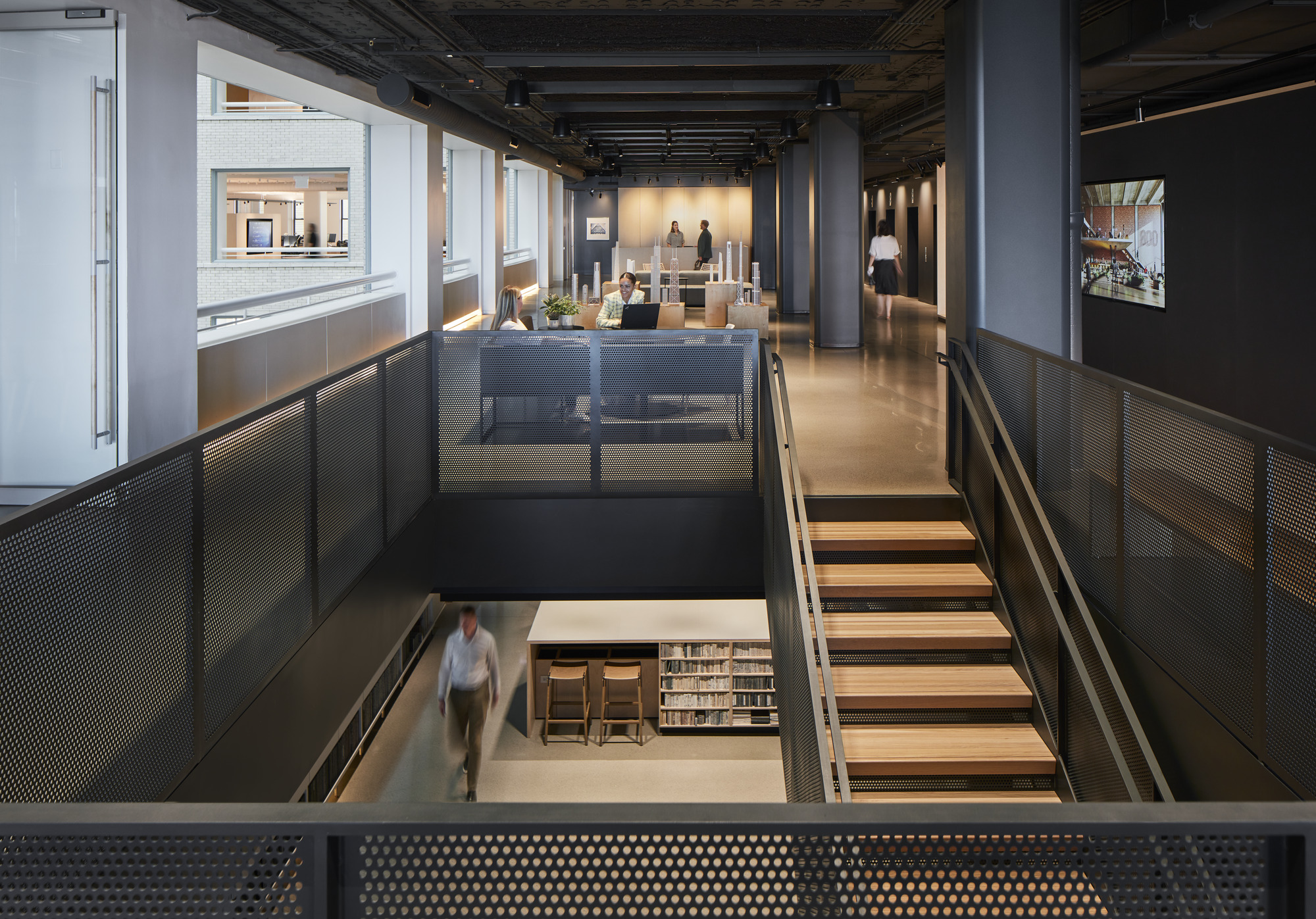 SOM Chicago Office Renovation by Skidmore, Owings & Merrill (SOM