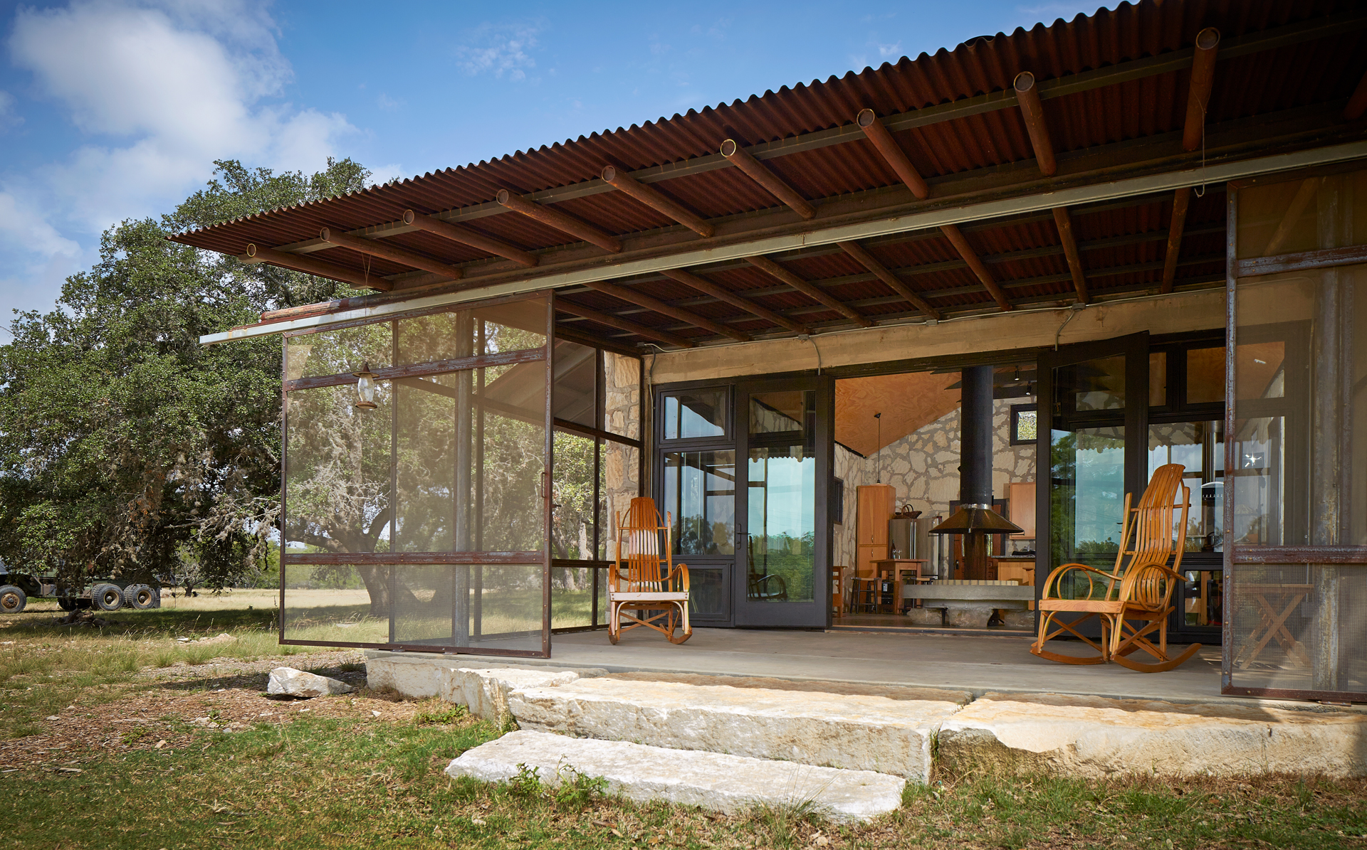 Texas Rock House by JOHN GRABLE ARCHITECTS Architizer