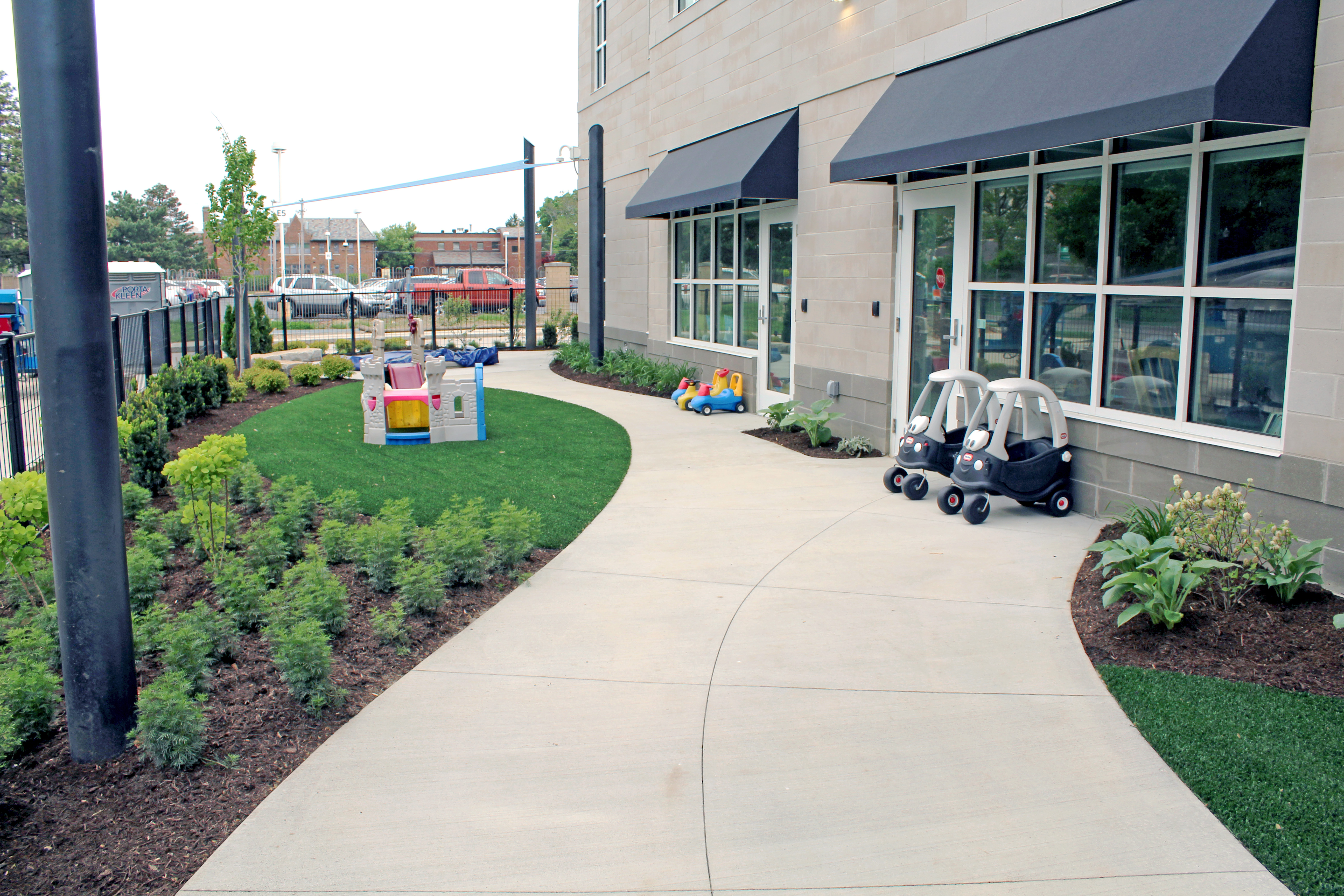 Nationwide Children's Child Care Center by Wellogy Architizer