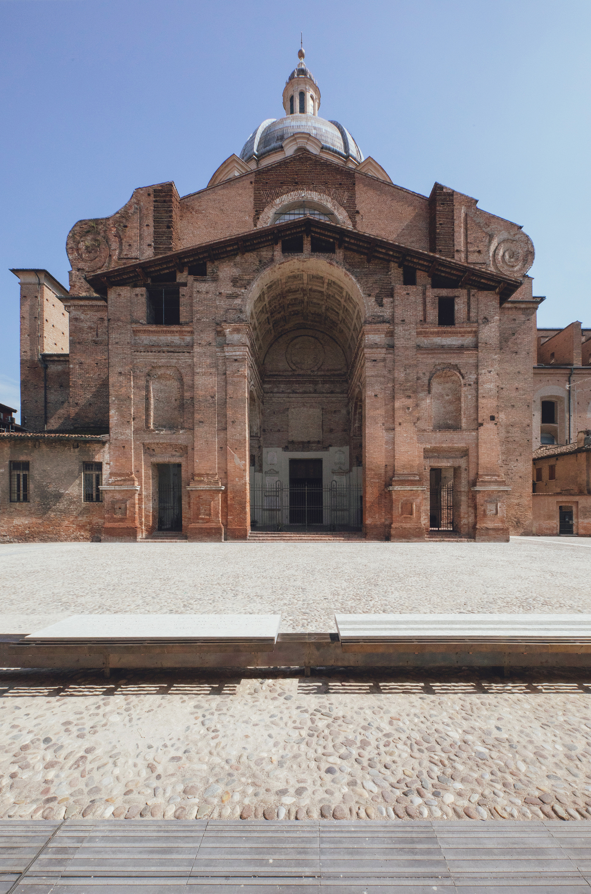 PIAZZA LEON BATTISTA ALBERTI By Archiplan Studio - Architizer