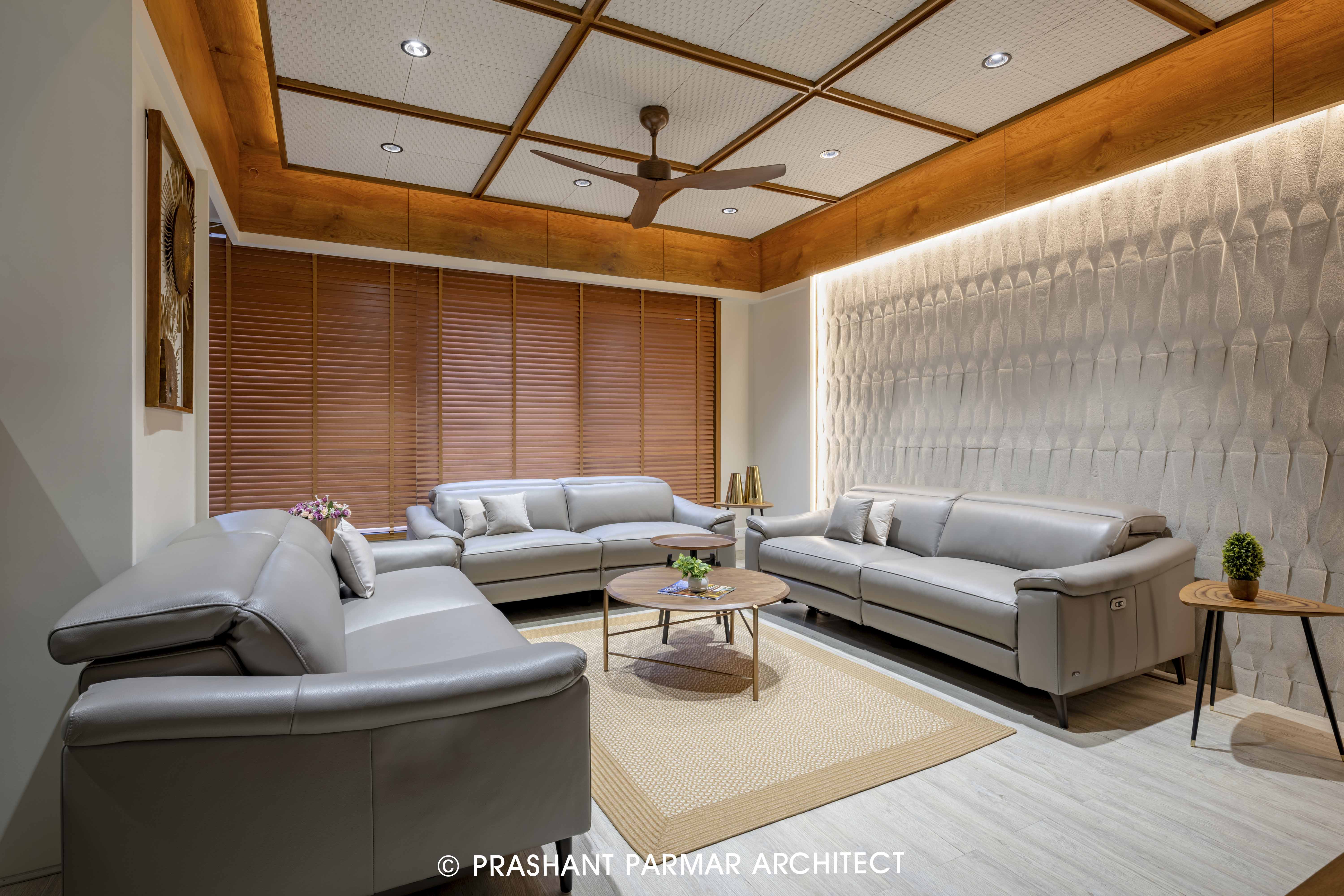 High-End 4 BHK Apartment Interiors In Ahmedabad by Prashant Parmar ...