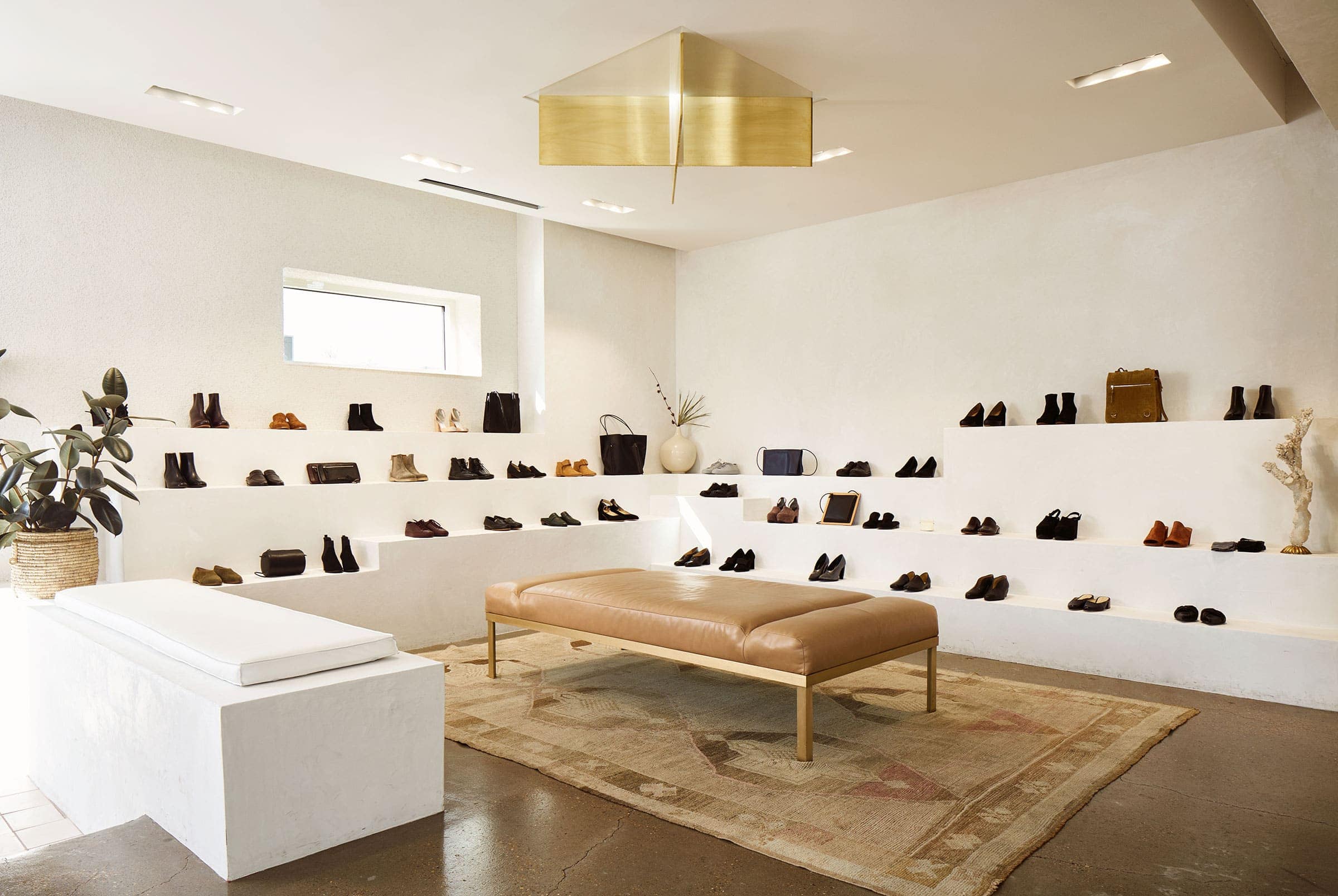 Kick Pleat Austin by Chioco Design Architizer