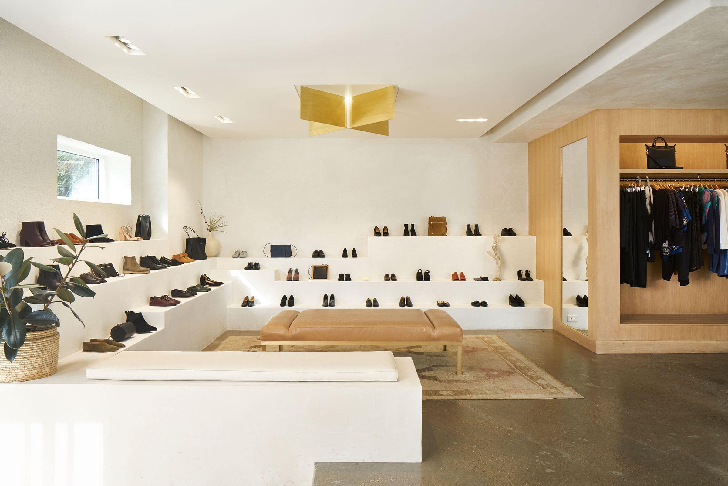 Kick Pleat Austin by Chioco Design Architizer