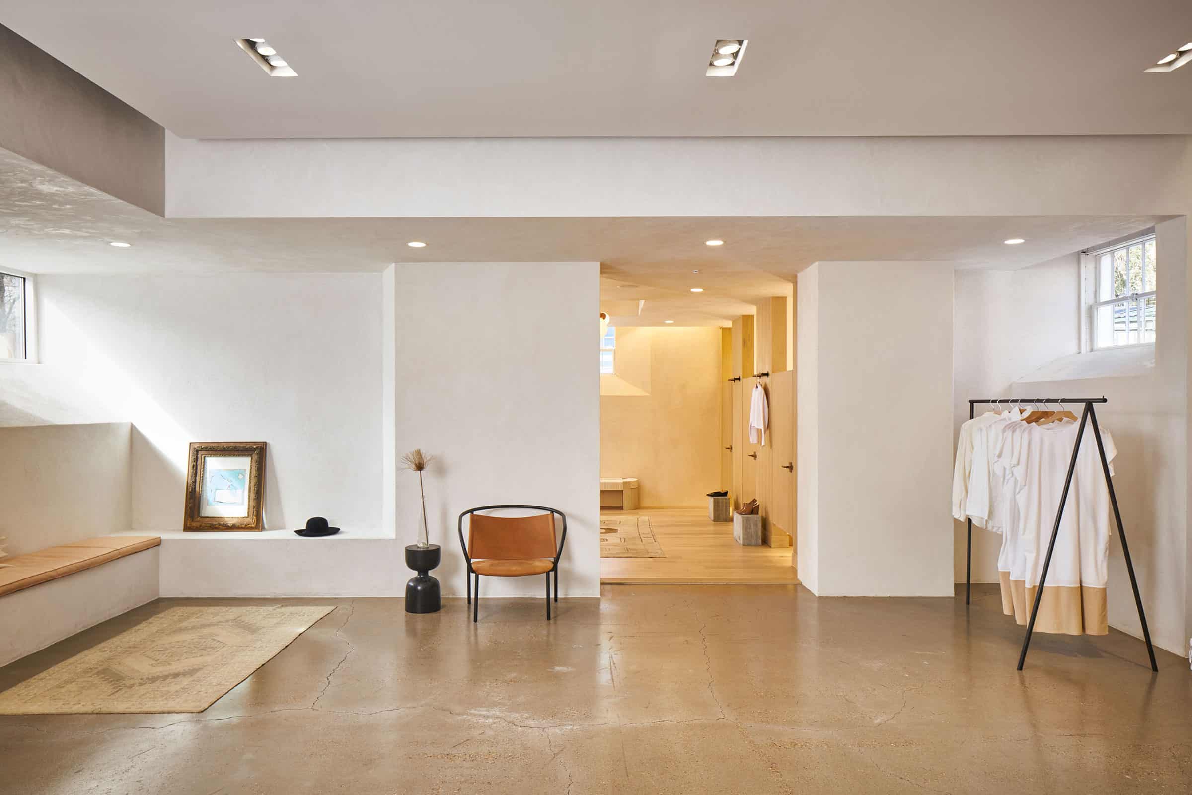 Kick Pleat Austin by Chioco Design Architizer