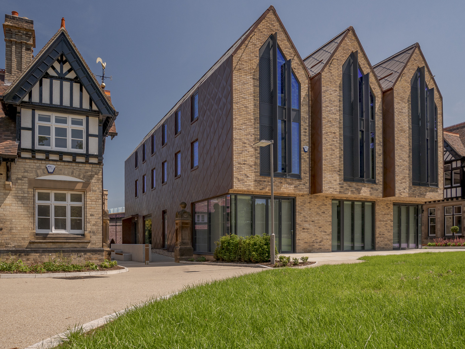 School of Business at Brookfield by Shepheard Epstein Hunter Architizer
