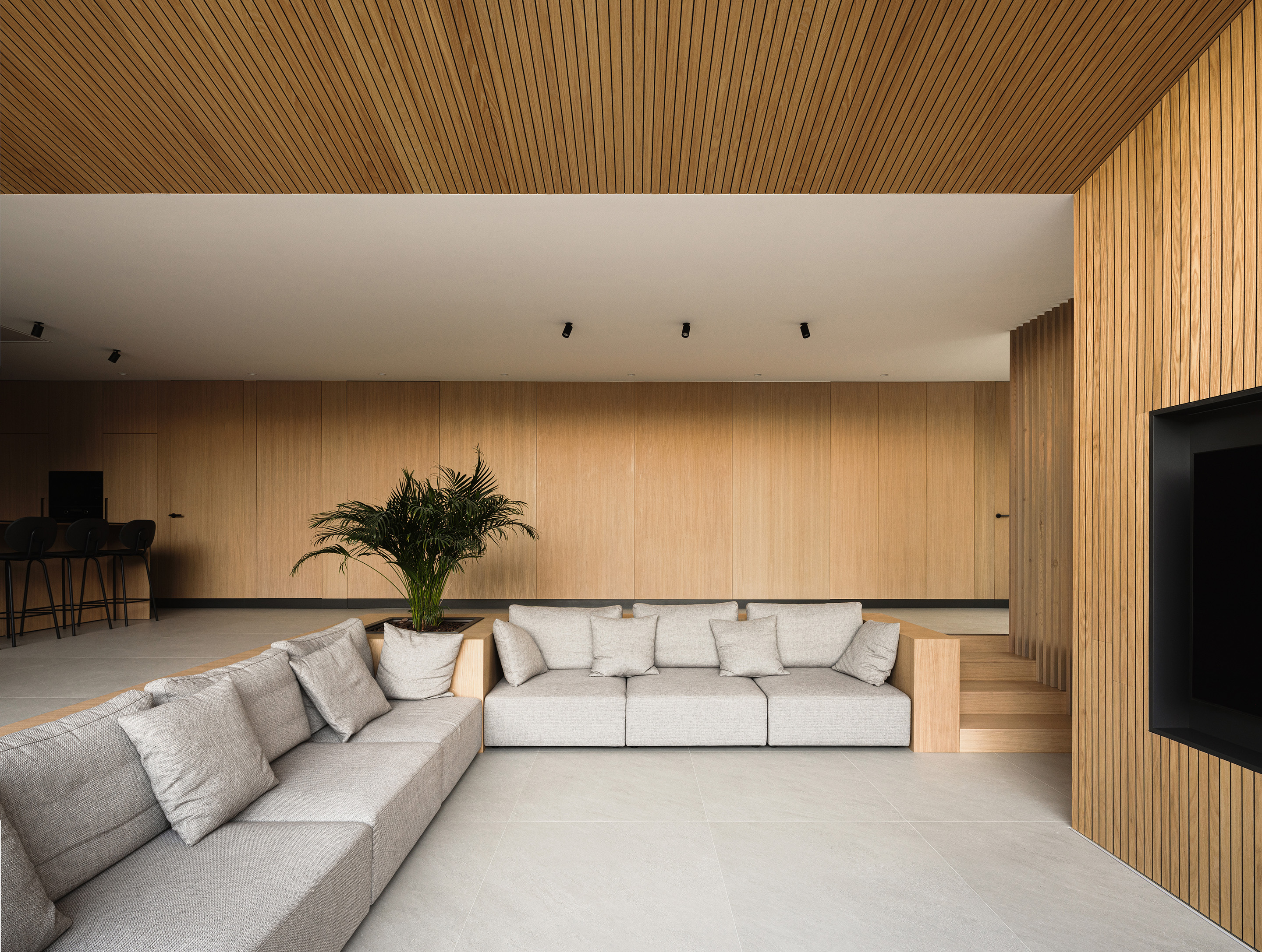 Refurbishment for Alejandro and Inma by Pablo Muñoz Payá Arquitectos ...