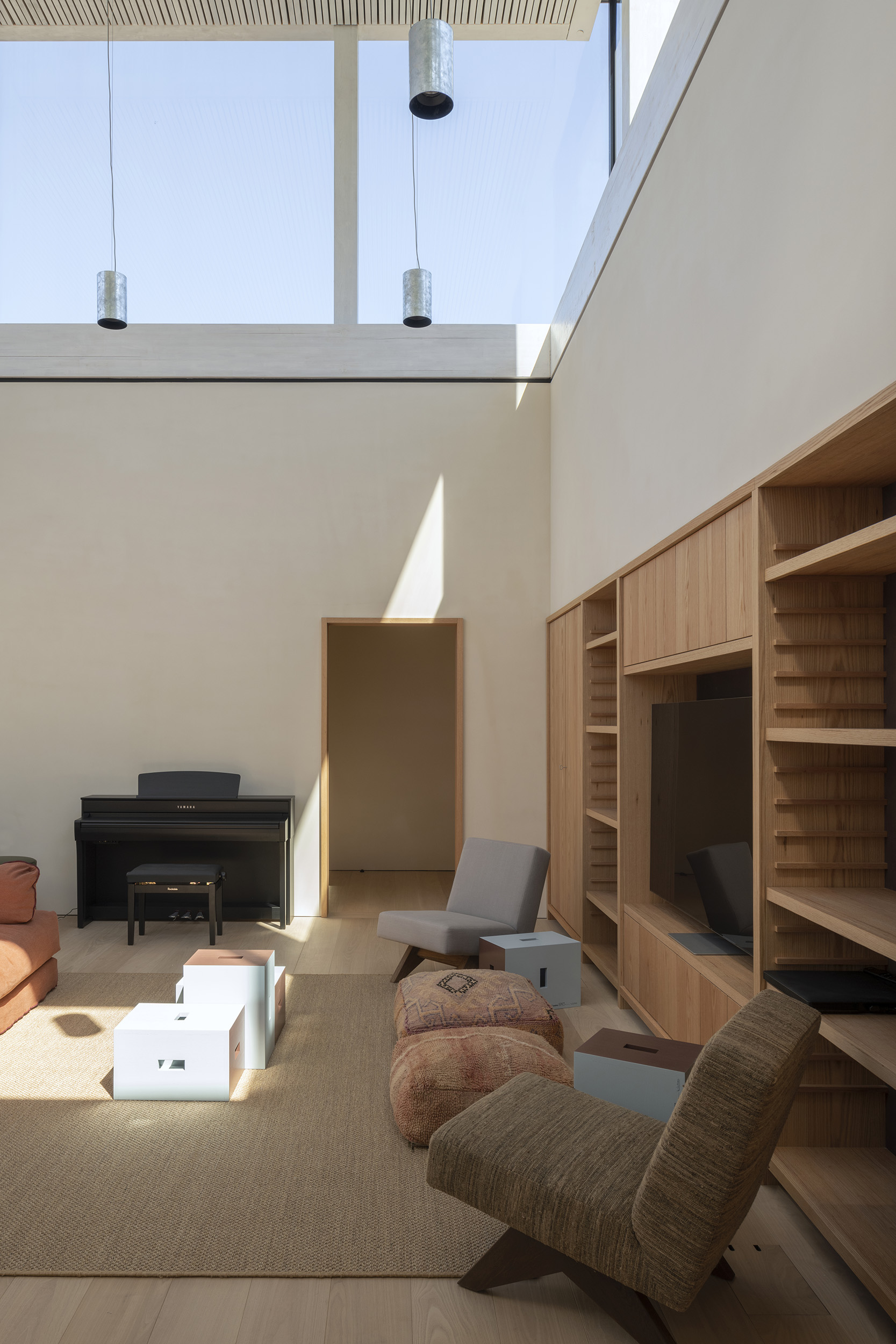 COUNTRY HOUSE IN RAZDORY by QPRO - Architizer