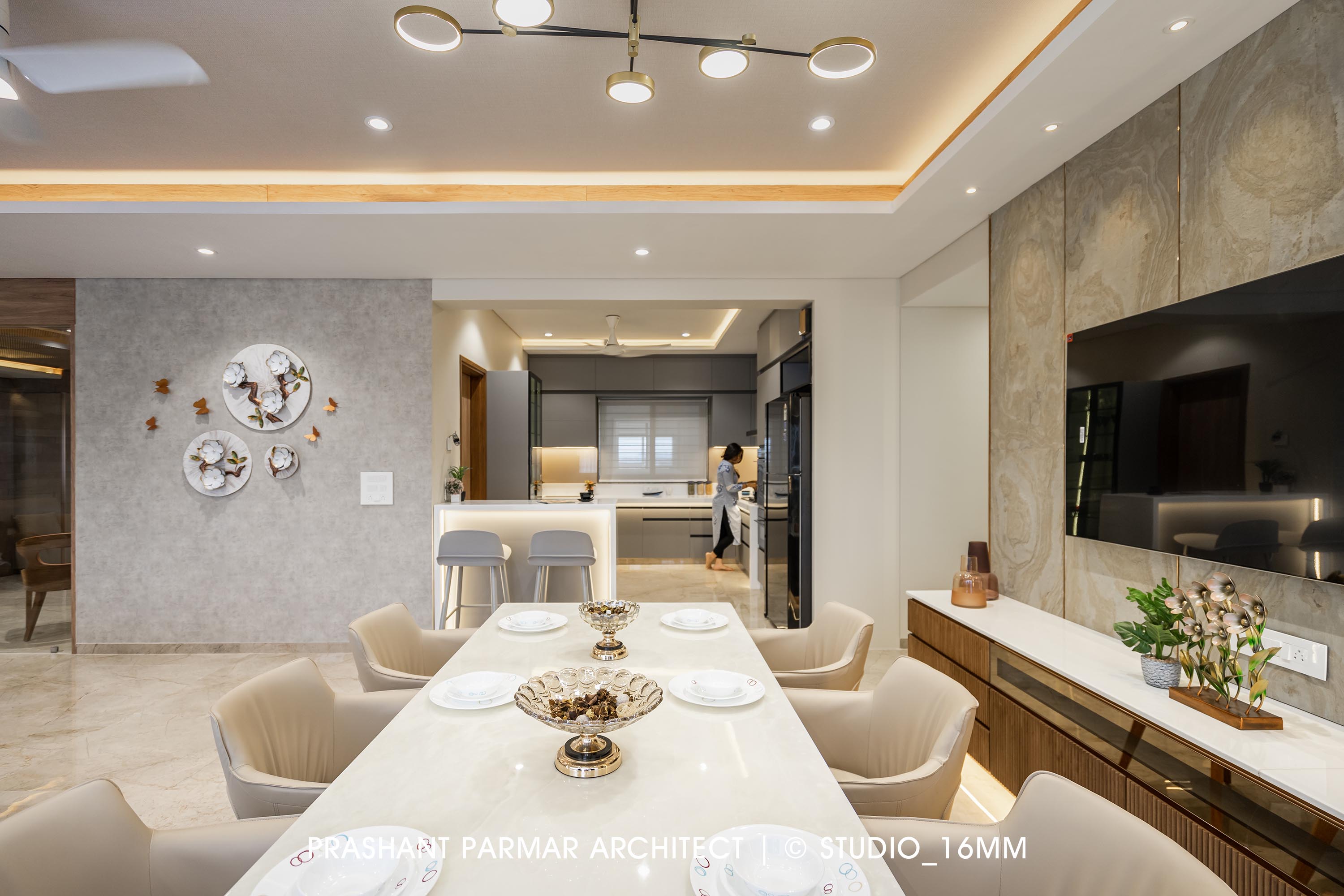 Apartment Interior At Darshanam Clublife In Vadodara by Prashant Parmar ...