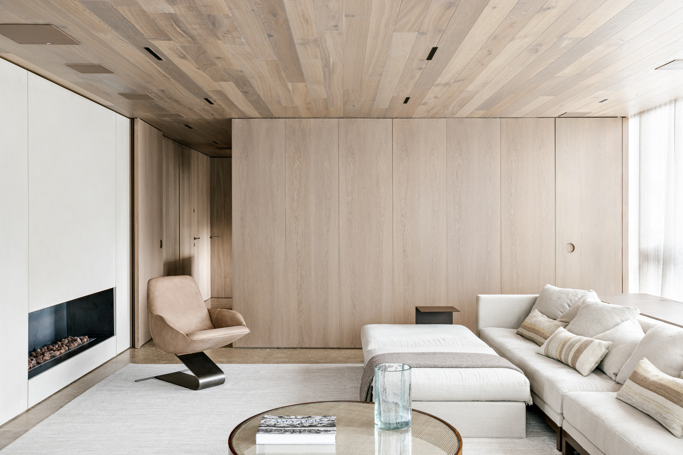 Sarandi Apartment by STUDIO ARTHUR CASAS - Architizer