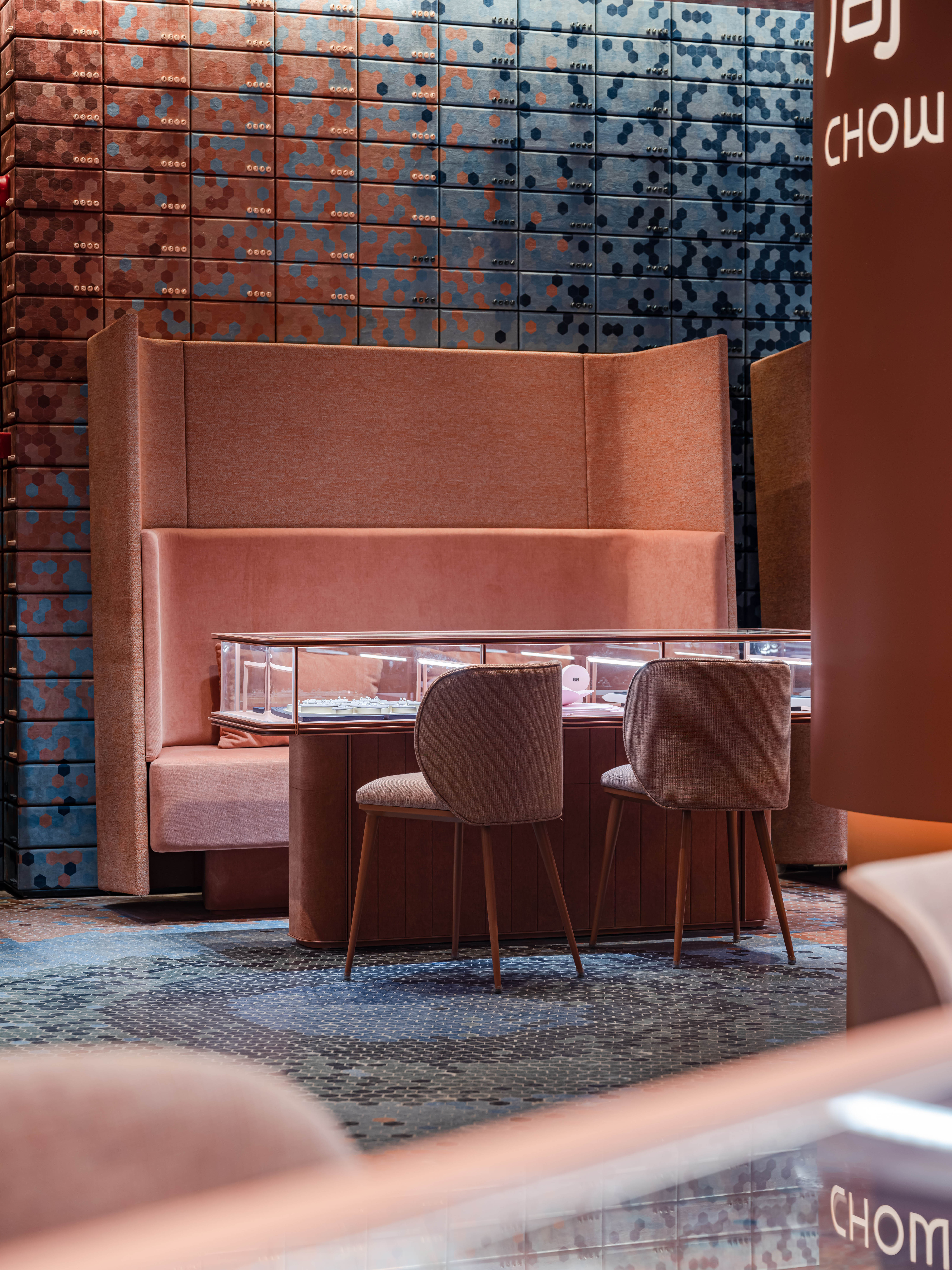 CHOW TAI FOOK CHONGQING JOY CITY SHOP by One Plus Partnership Limited ...