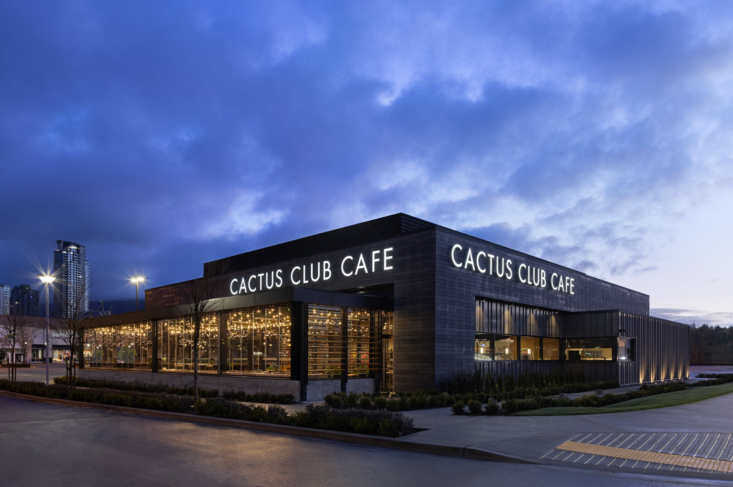 Cactus Club Cafe Coquitlam Centre By Assembledge+ - Architizer