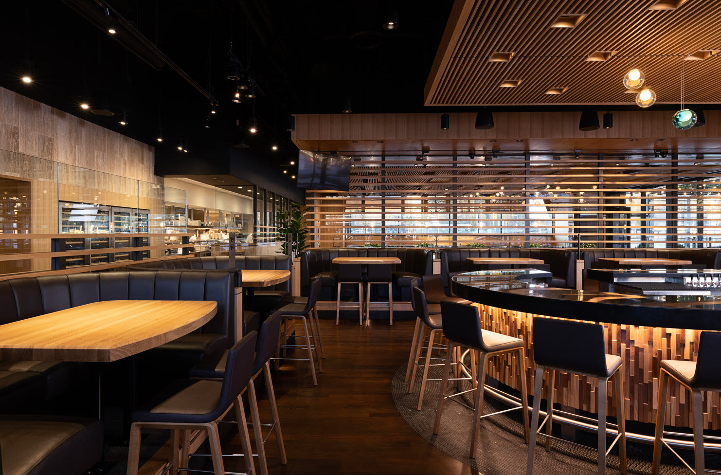 Cactus Club Cafe Coquitlam Centre By Assembledge+ - Architizer