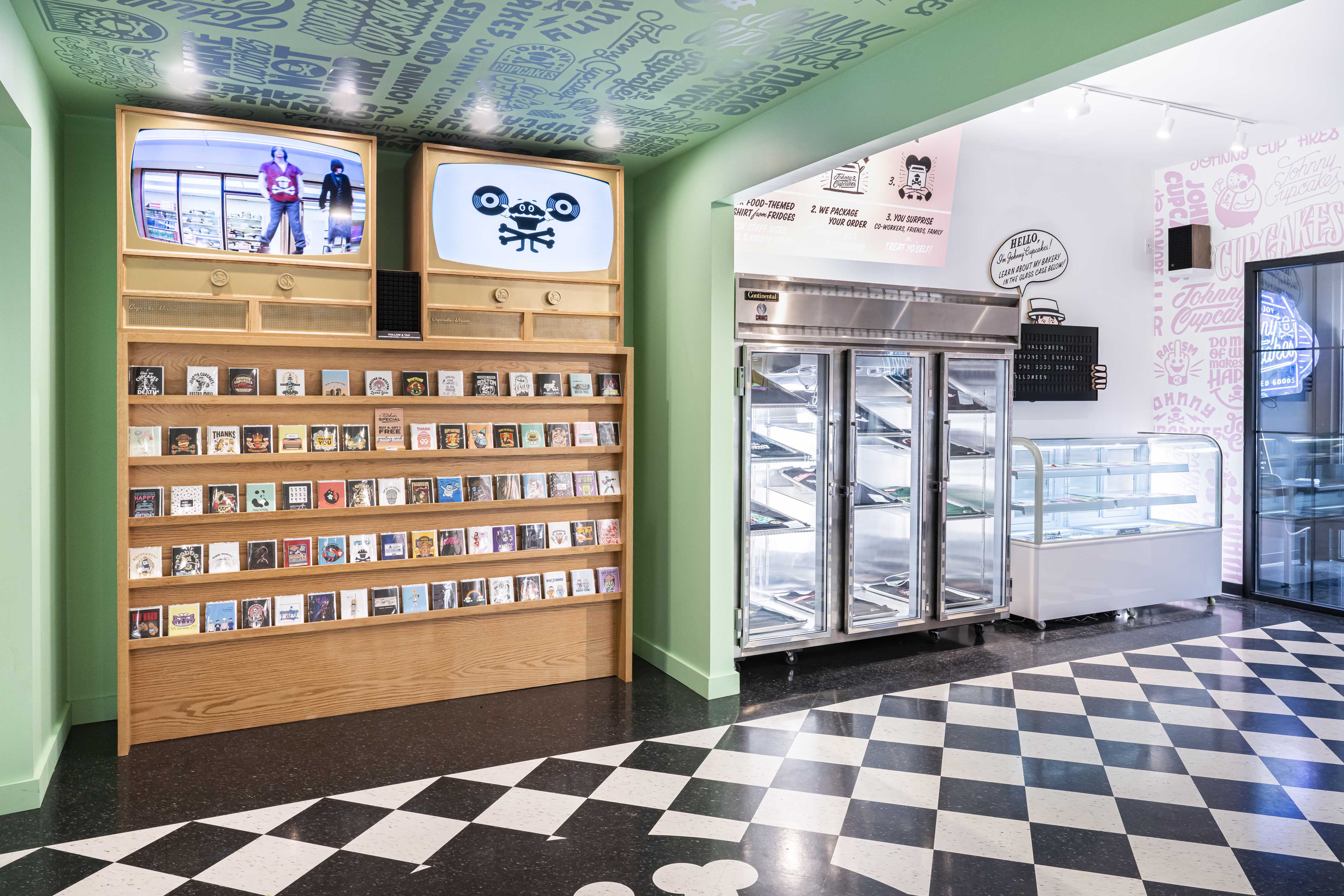 Idea 3669092: Johnny Cupcakes by Bergmeyer in Boston, United States