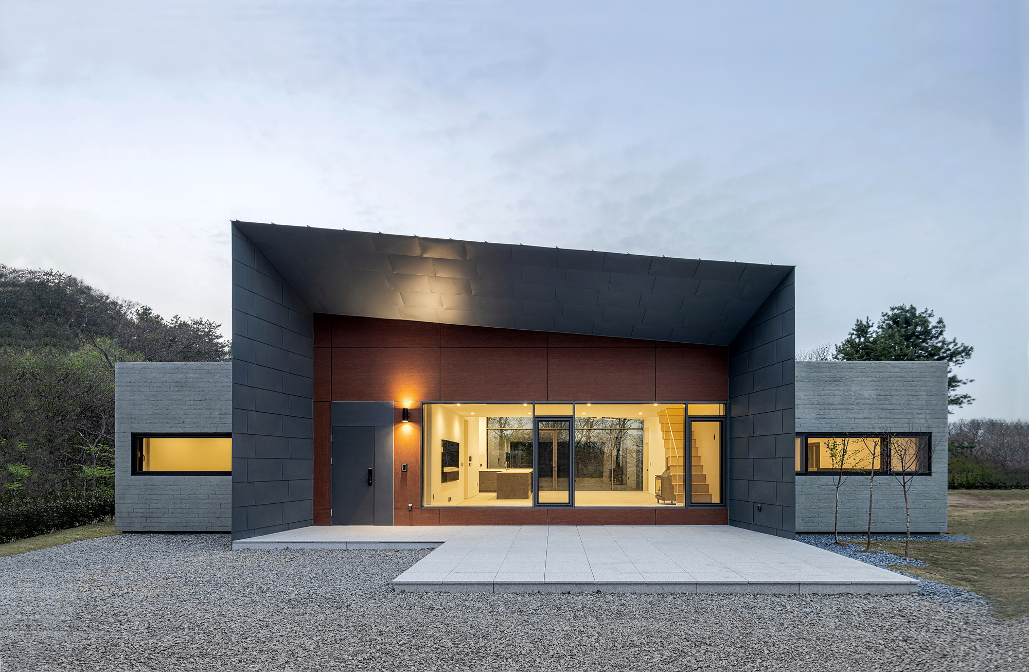 Plateau House by ANM Architizer