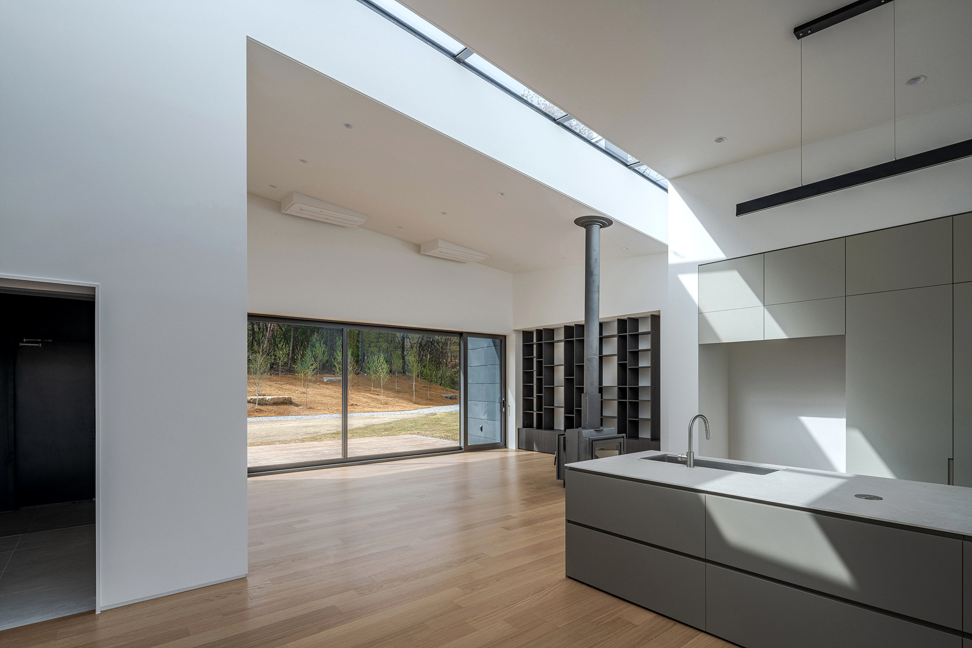 Plateau House by ANM Architizer