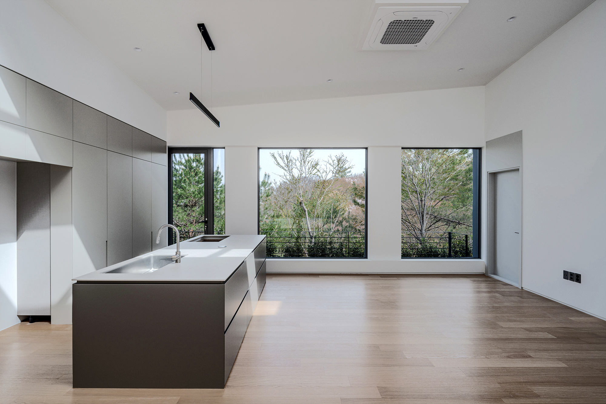 Plateau House by ANM Architizer