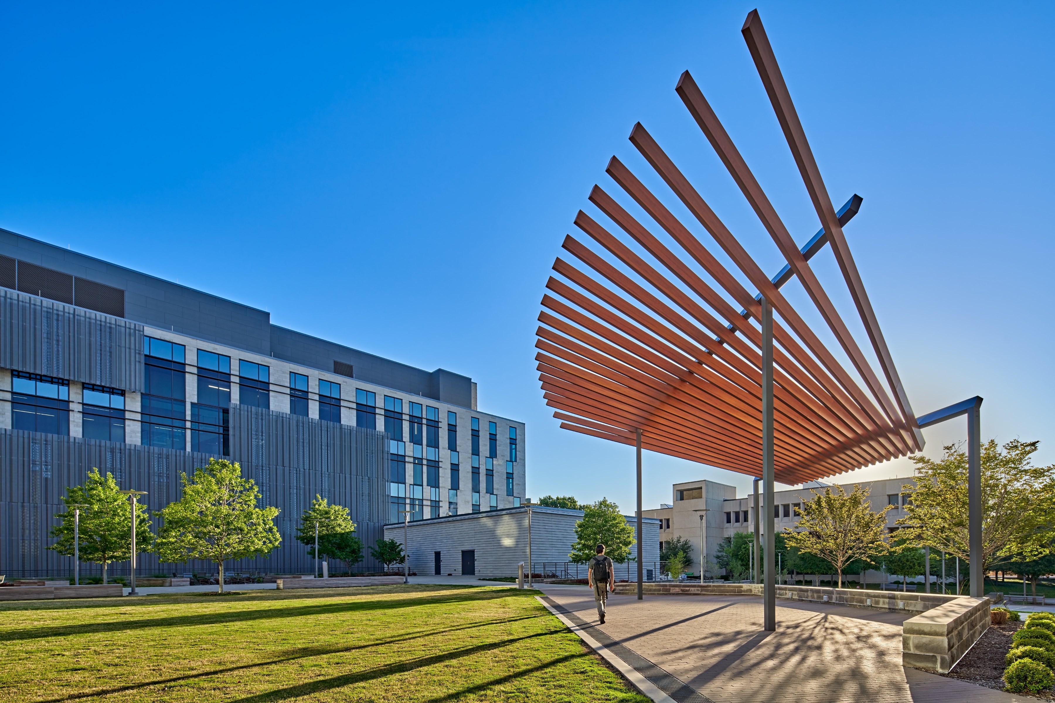 The University Of Texas At Dallas Sciences Building By Stantec - Architizer