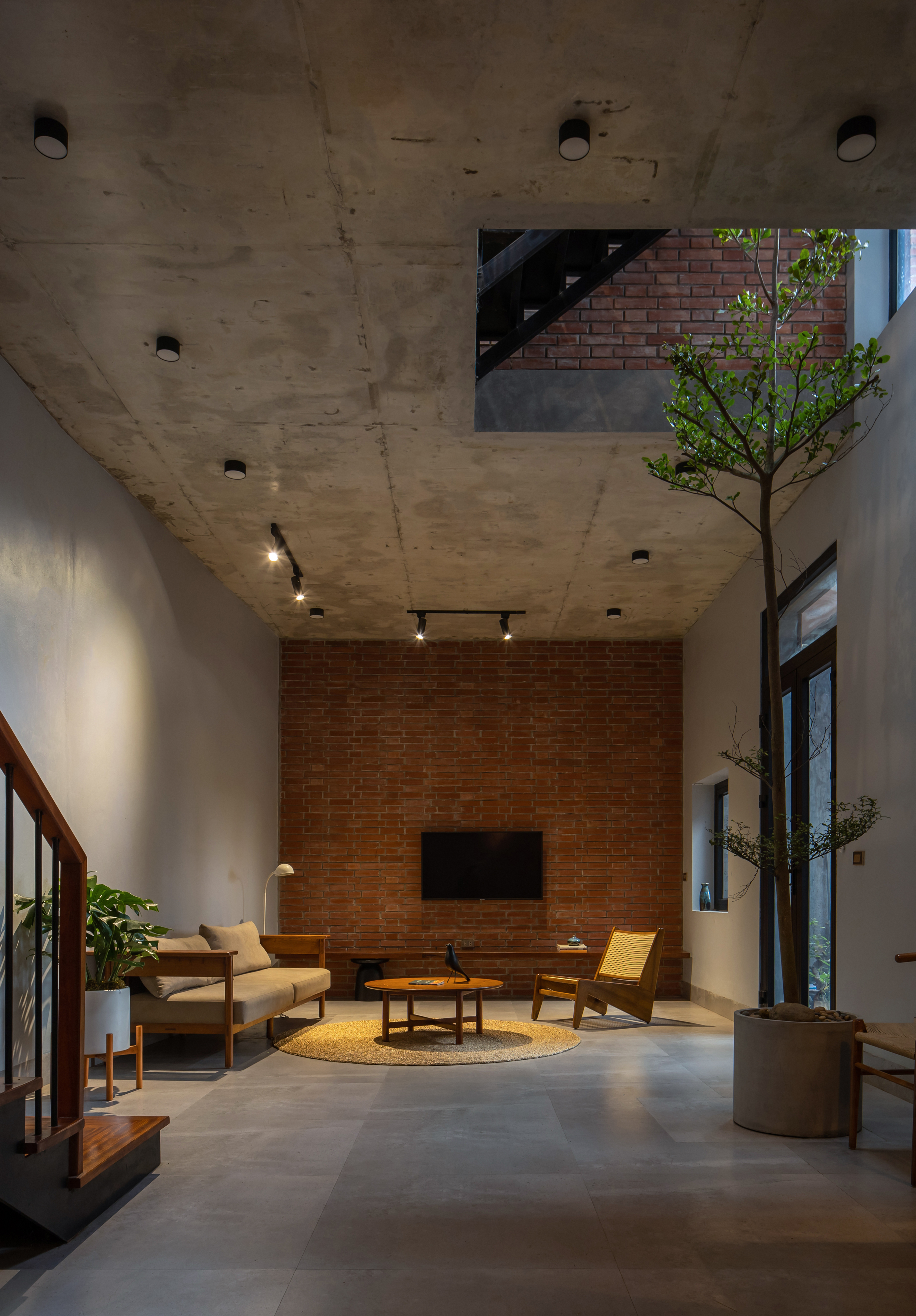 Small Brick House by Tung Nguyen Architects - Architizer