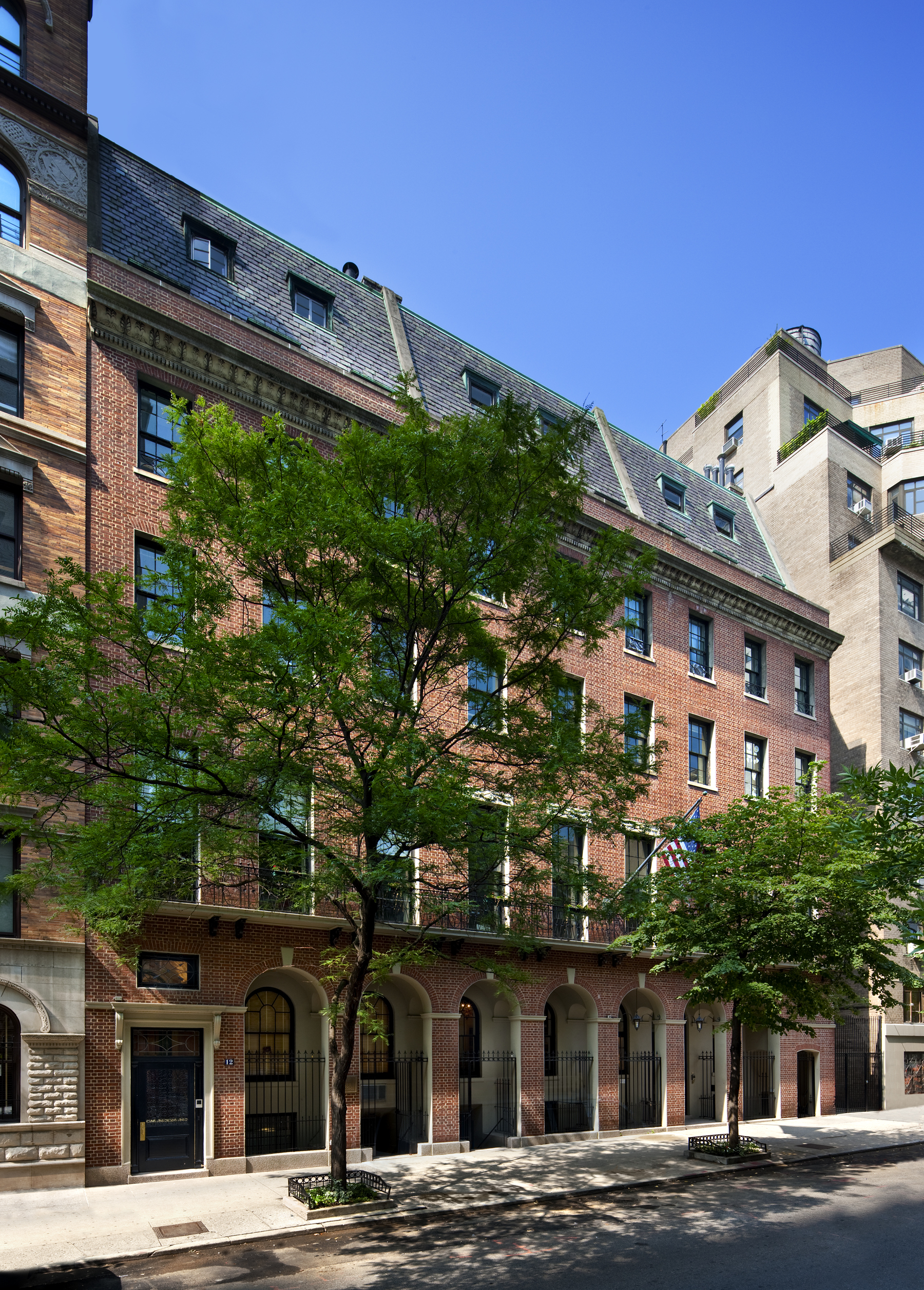 Saint David's Classrooms and Historic Window Replacement by Loci