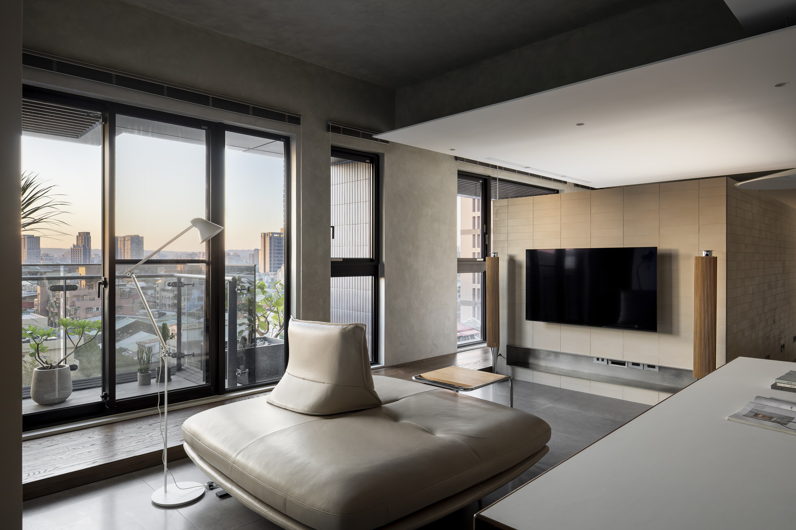 JS House (Free Plan) by Studio In2 - Architizer