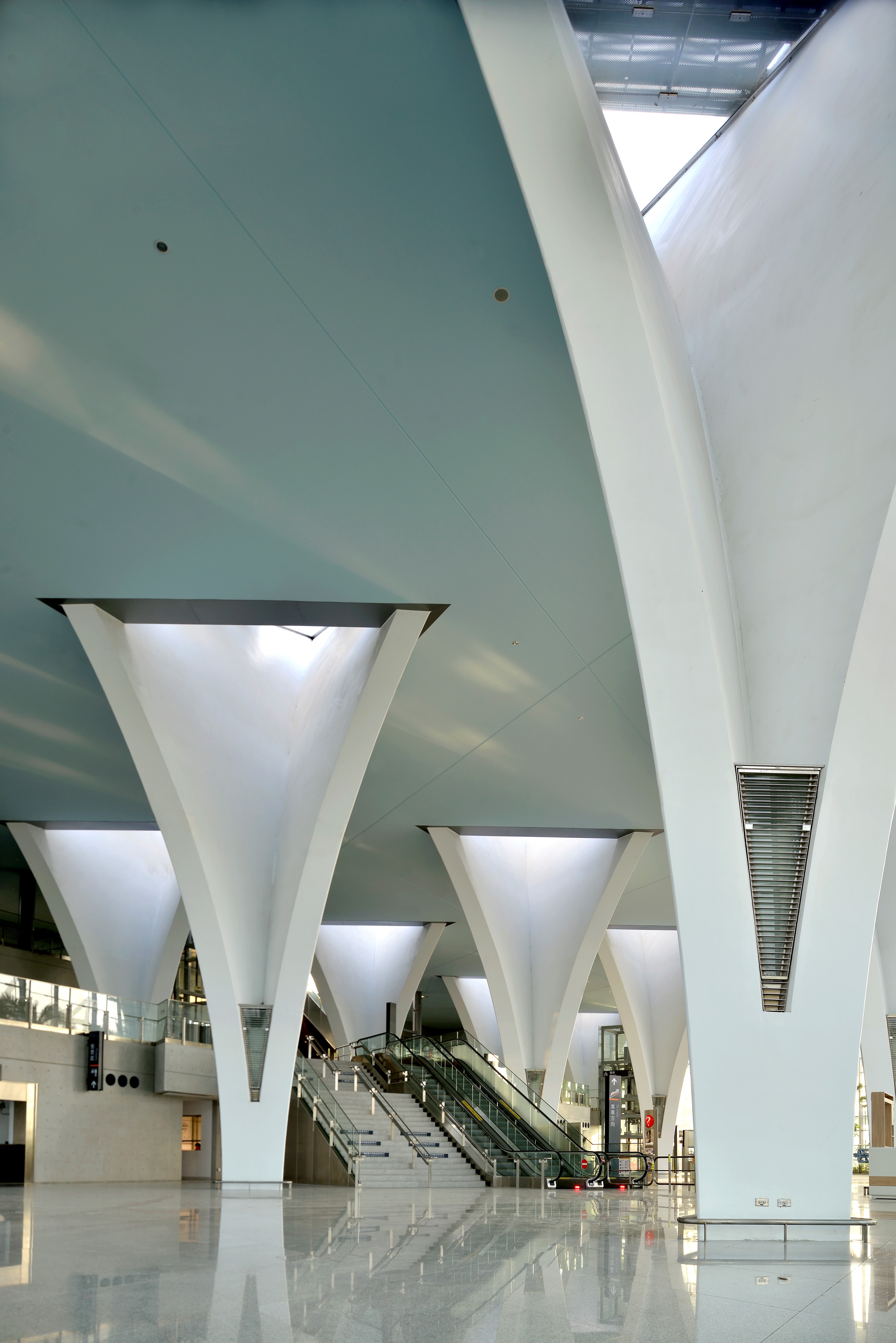 Changhua High Speed Rail Station by KRIS YAO ARTECH Architizer