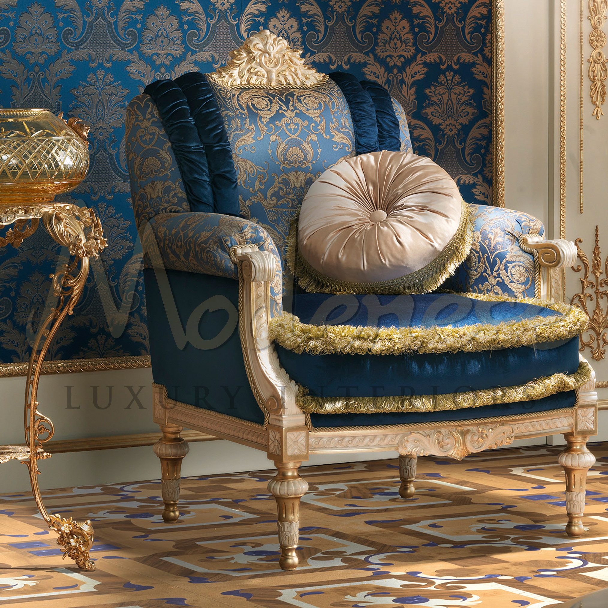 Italian Armchairs For Luxury Interiors by MODENESE Luxury Interiors