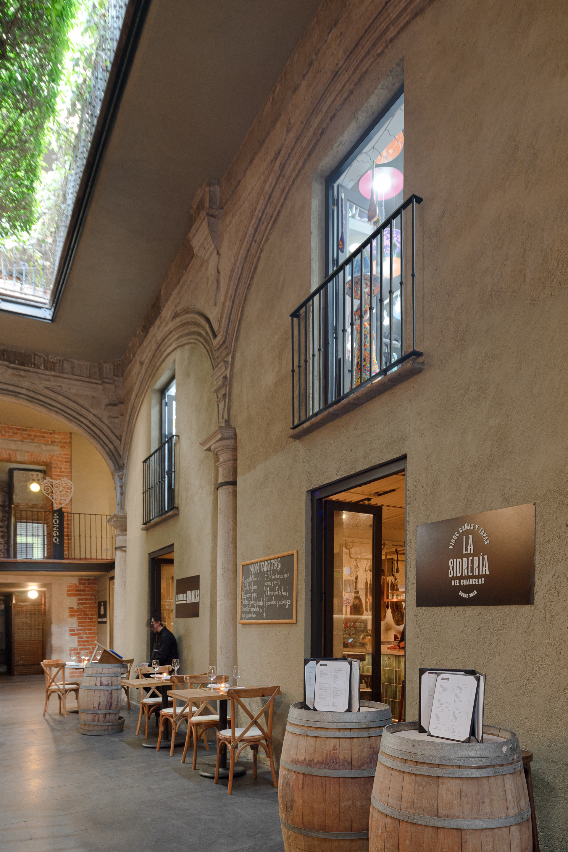 La Sidrería & Taberna del Chanclas by mxtad Architizer