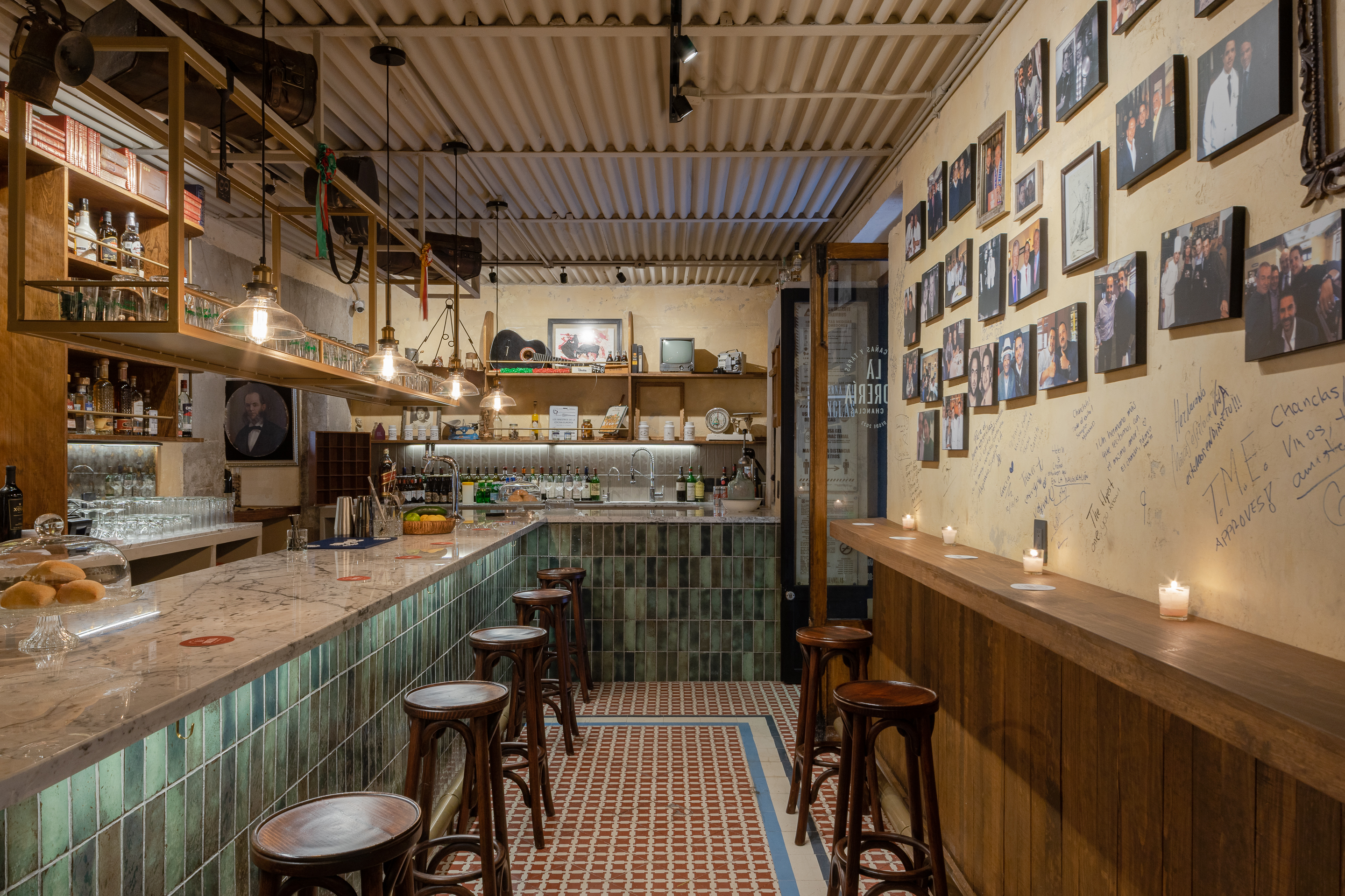 La Sidrería & Taberna del Chanclas by mxtad Architizer