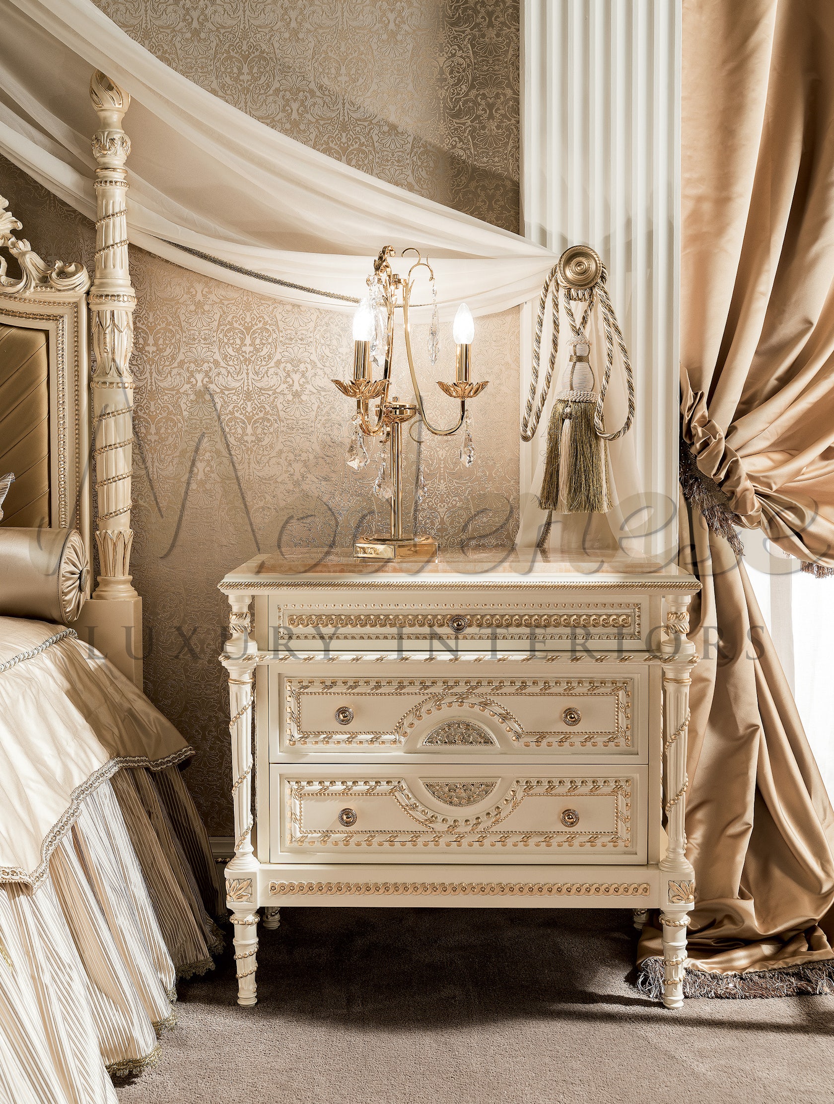 ROYAL Meuble tv escamotable en bois By Modenese Luxury Interiors