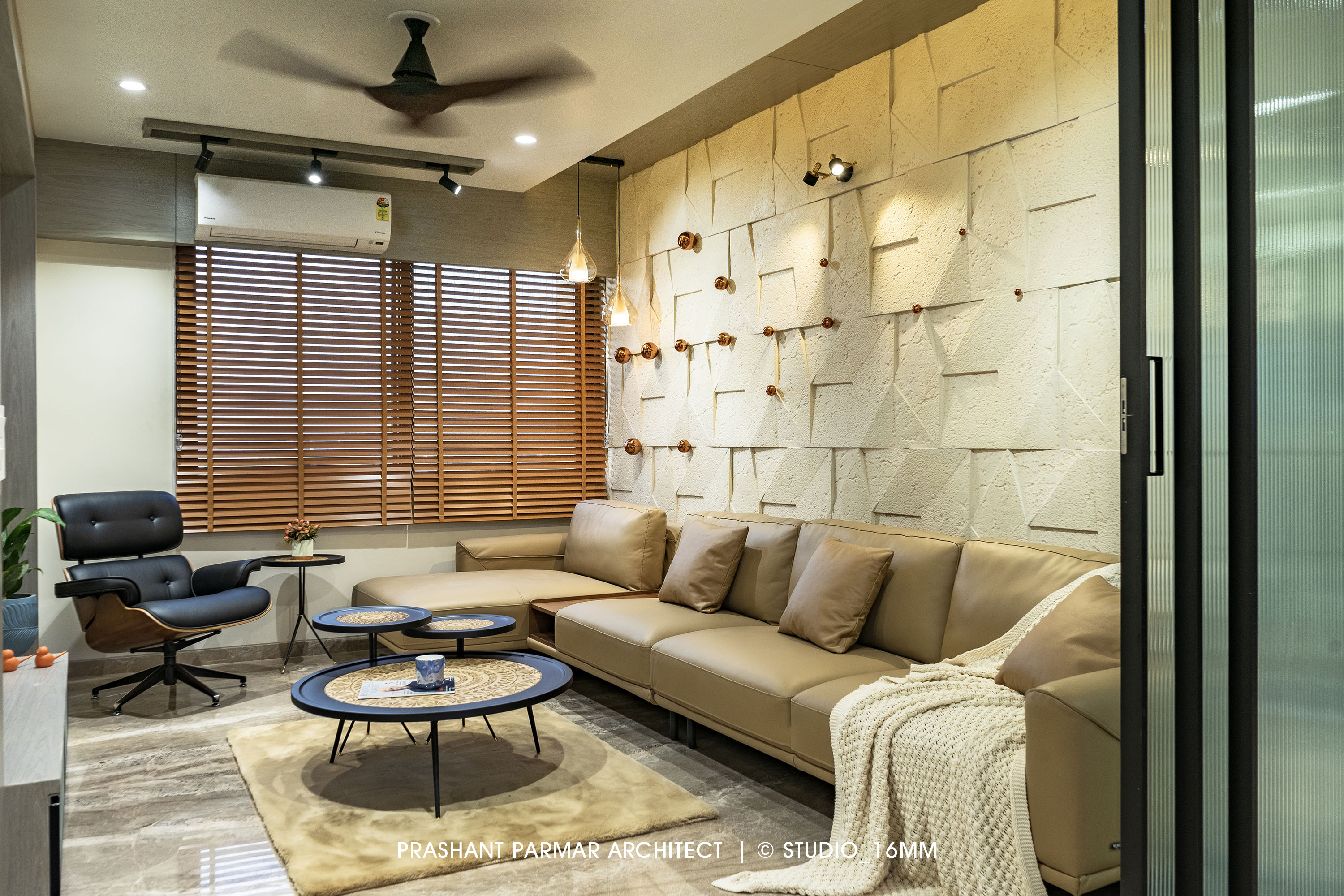 Ultra-Modern Luxurious Penthouse in Ahmedabad by Prashant Parmar ...