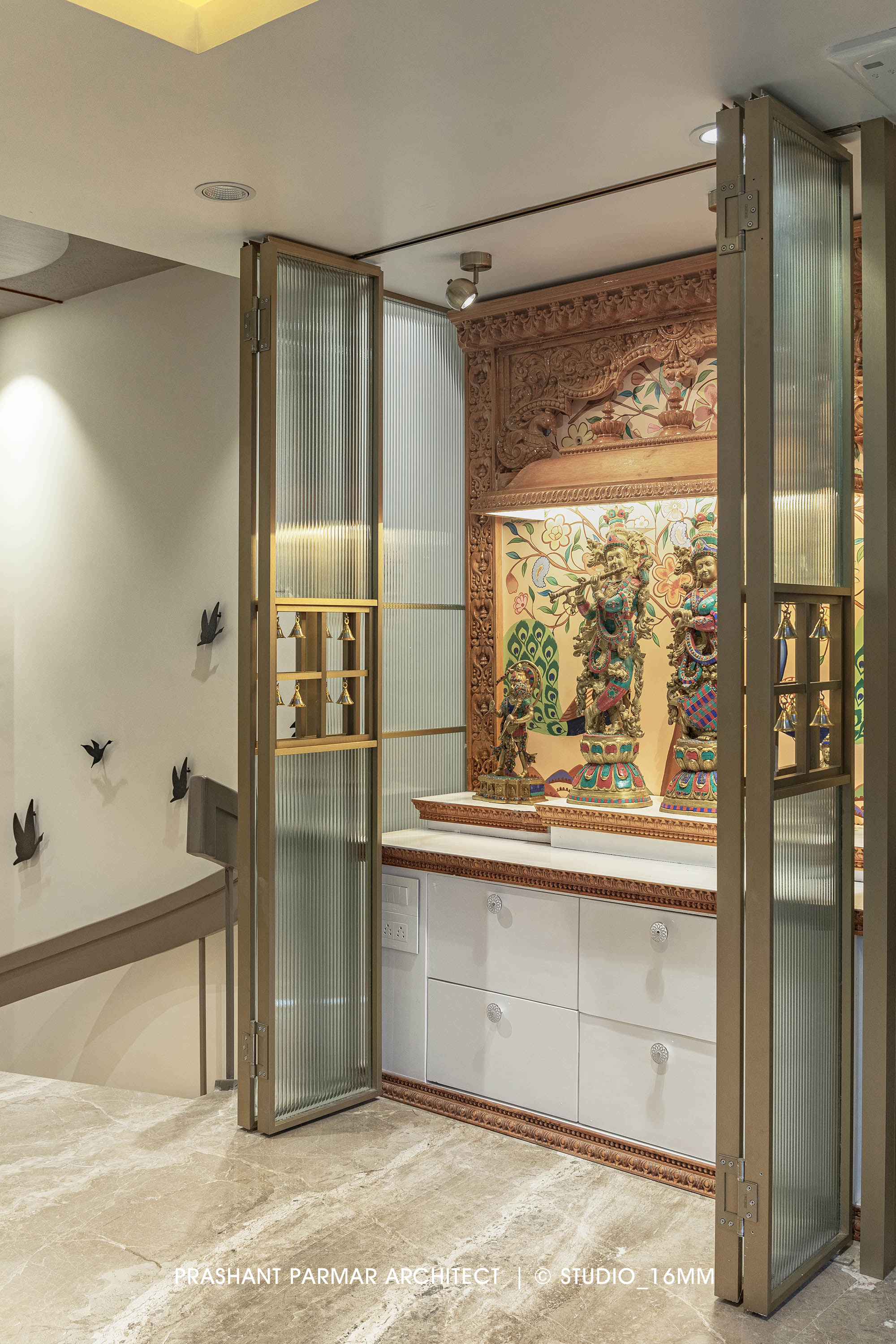 Ultra-Modern Luxurious Penthouse in Ahmedabad by Prashant Parmar ...