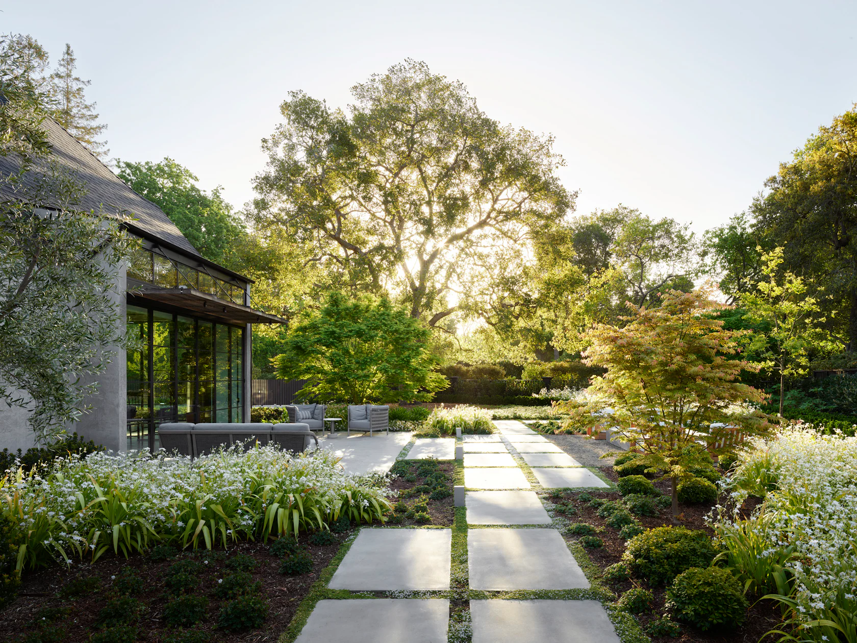 Atherton Renewal by Feldman Architecture - Architizer