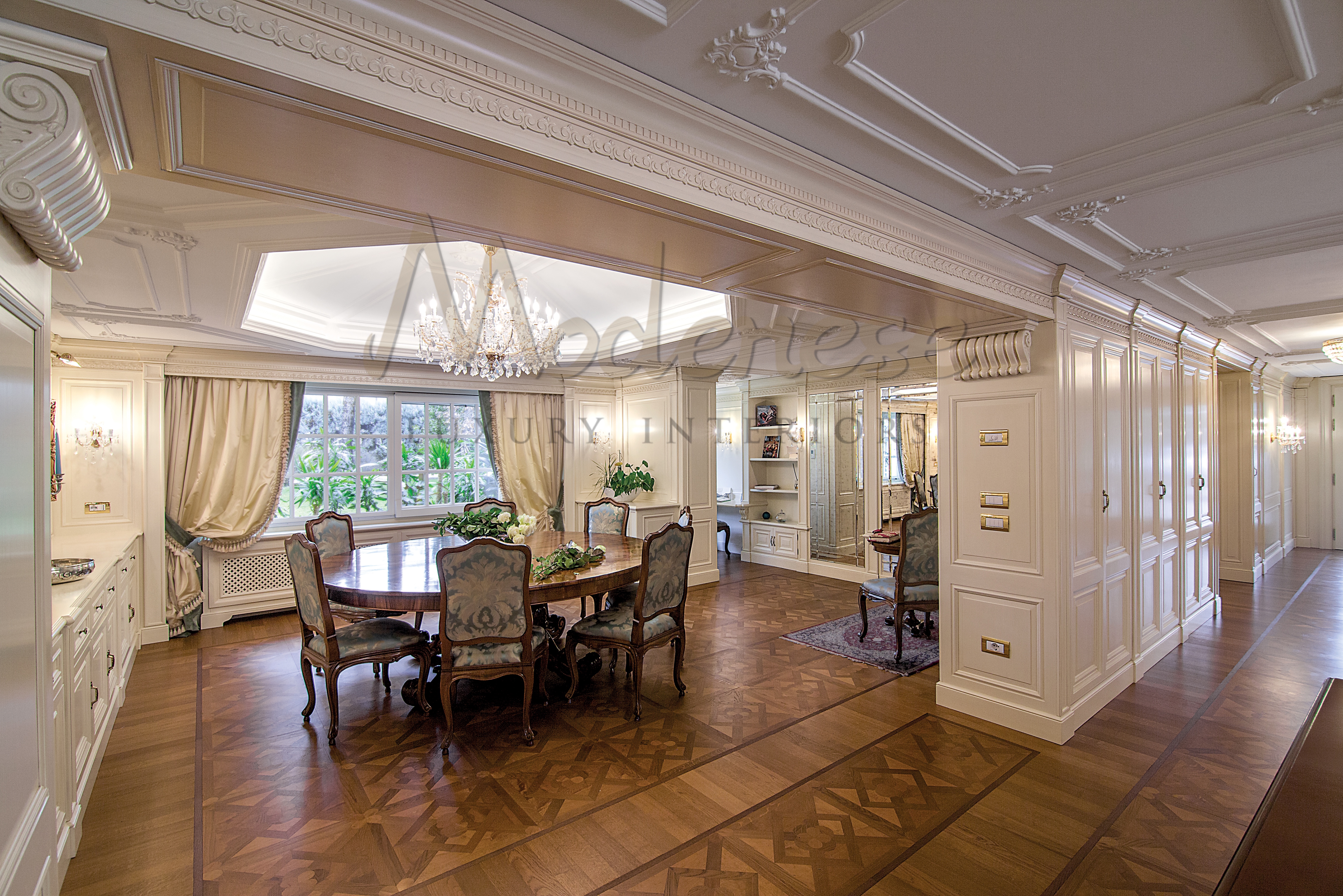 Classical Dining Room Interior Design by MODENESE Luxury Interiors