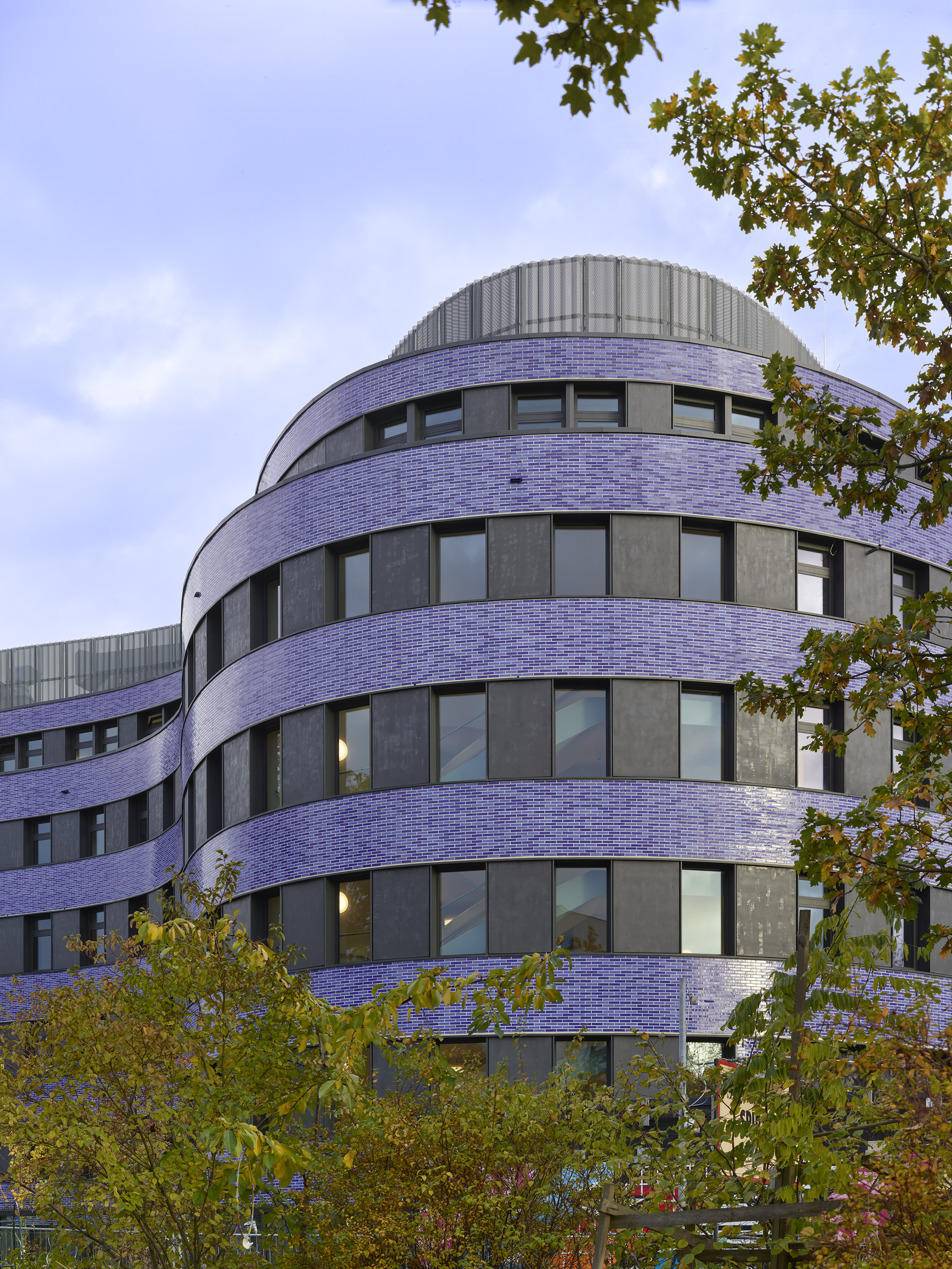 Pears Jewish Campus The Blue House, Berlin by TCHOBAN VOSS