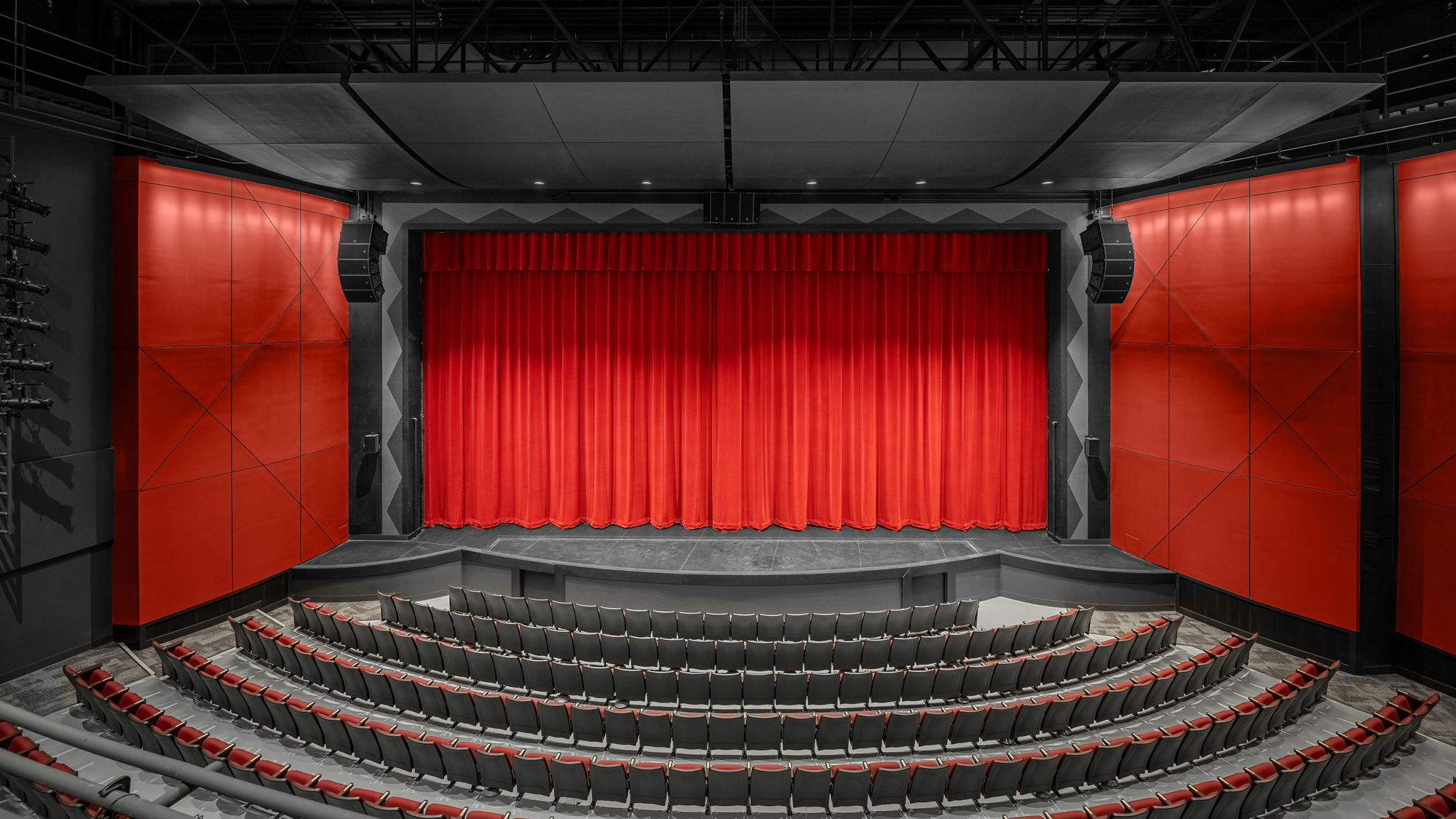 alberta-bair-theater-by-cushing-terrell-architizer