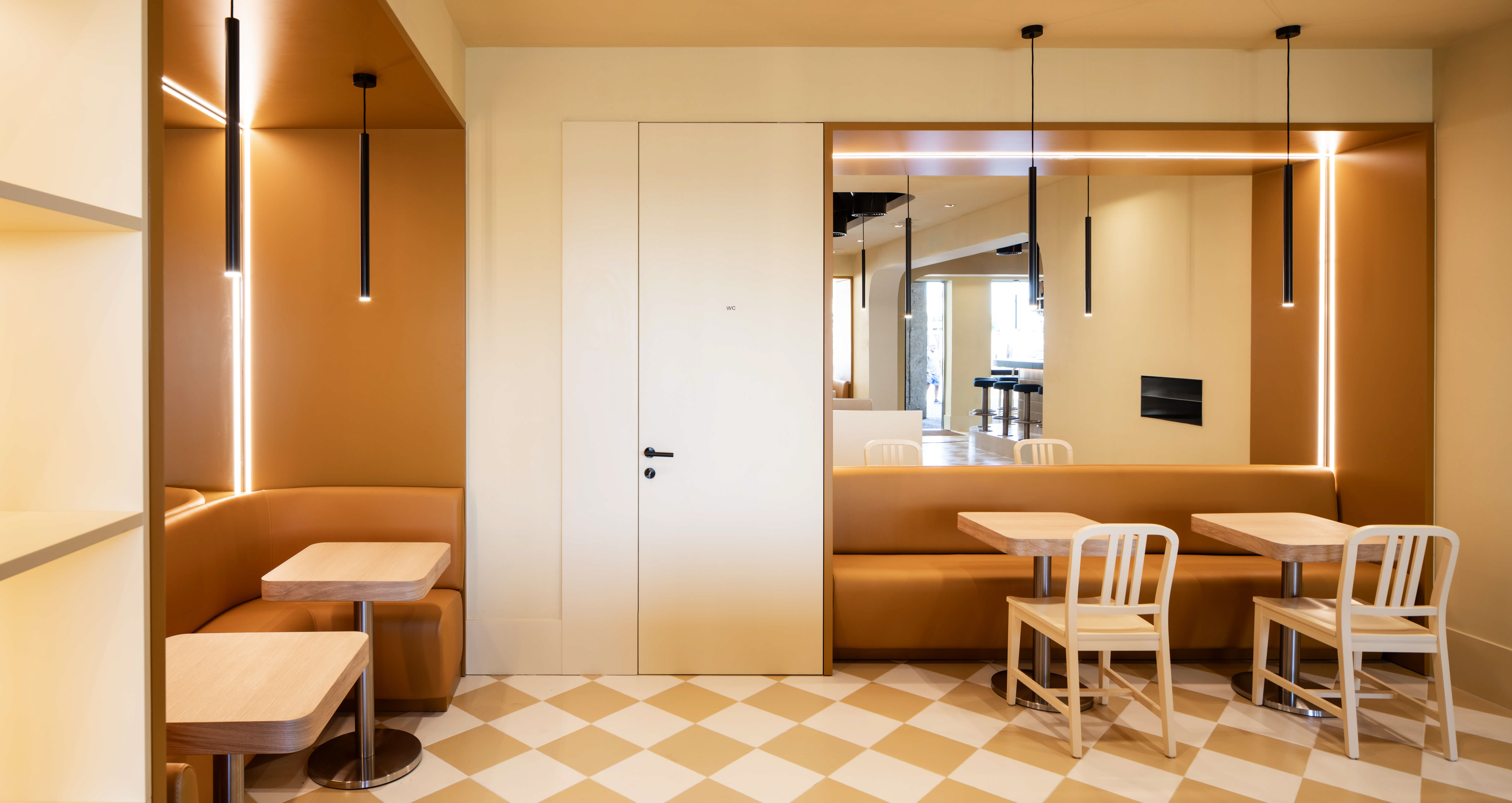 RM RESTAURANT&SNACK BAR by ESQVTA | interior design & architecture ...
