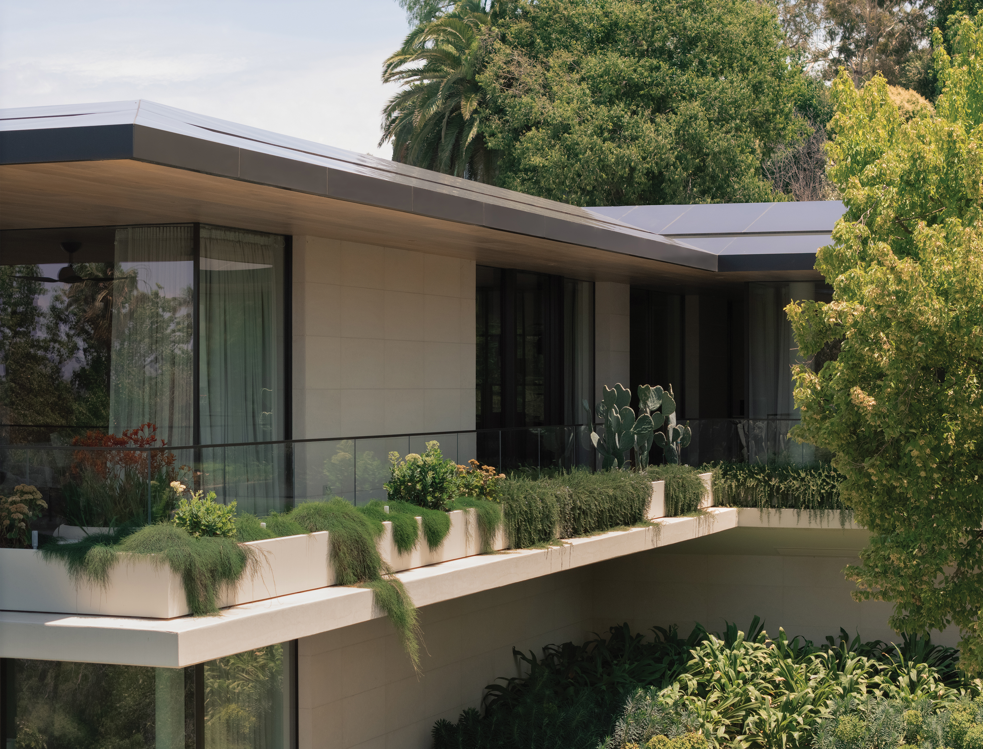Hillside Residence by Robert Mills Architects - Architizer