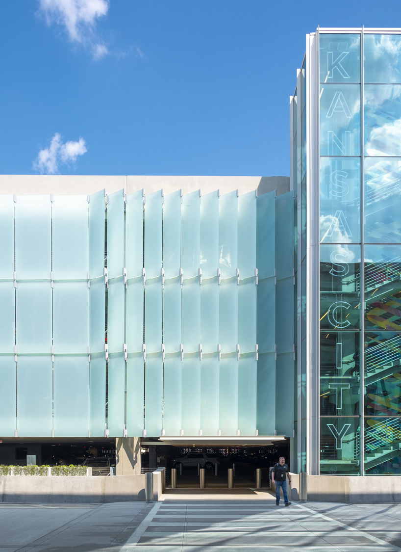 KCI Parking Garage by BNIM Architizer