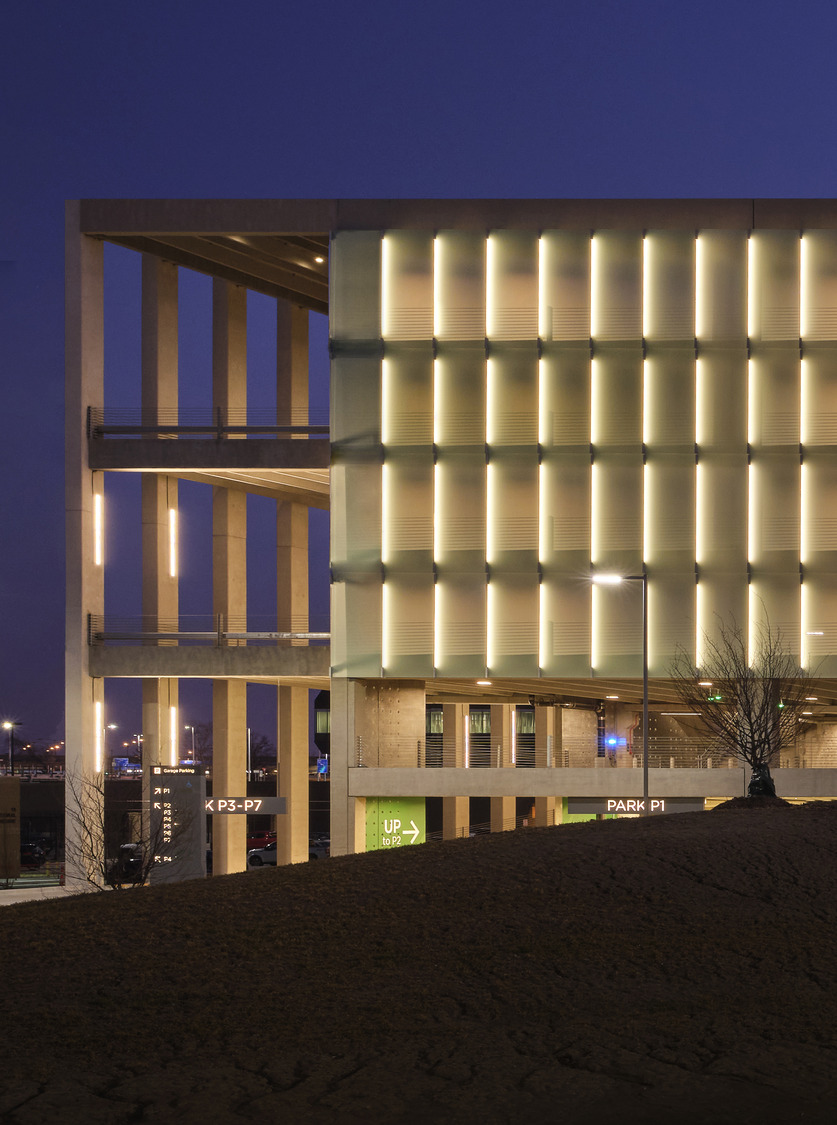 KCI Parking Garage by BNIM - Architizer