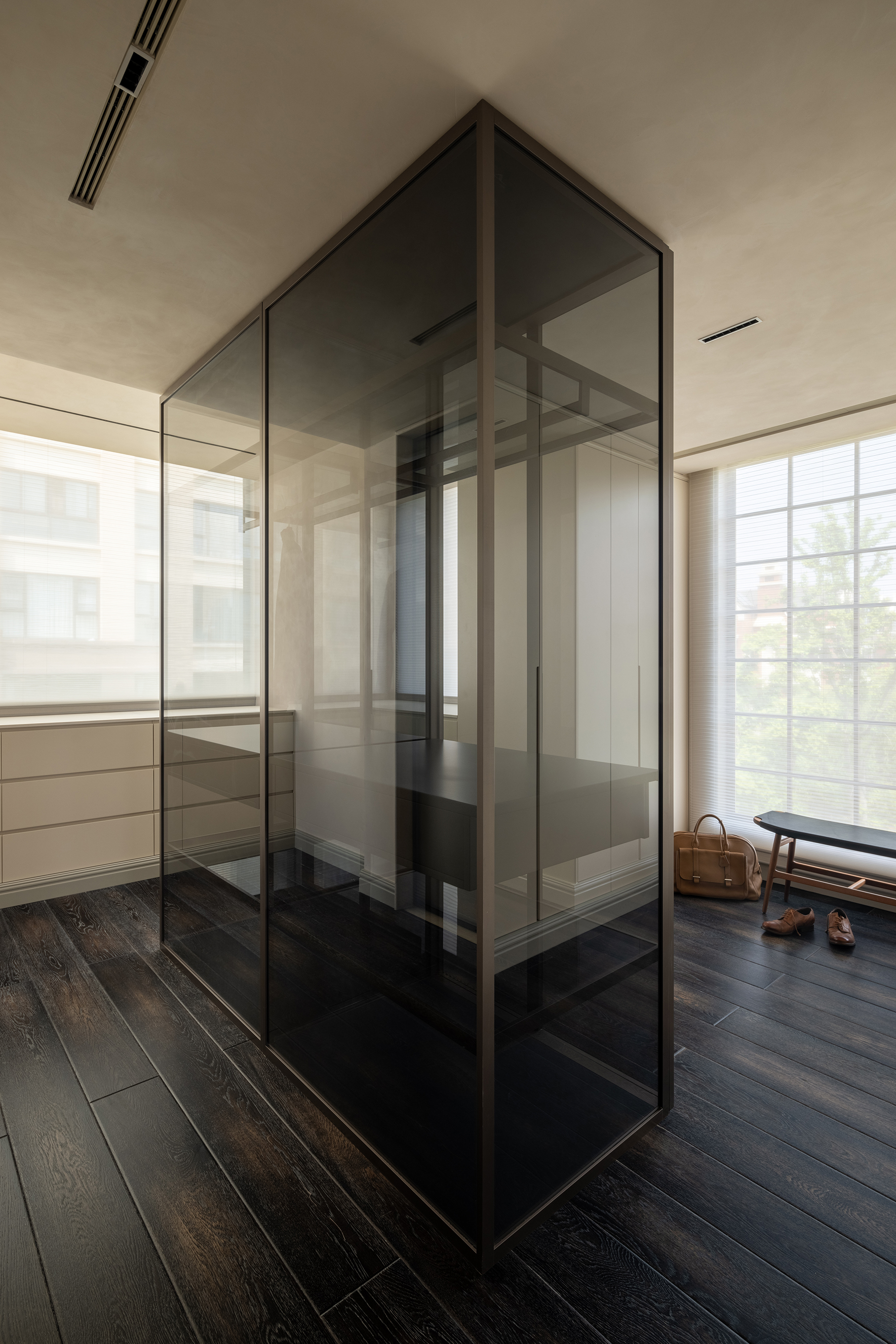 Finding Emotion in Tranquility and Restraint by OUTIN.DESIGN - Architizer