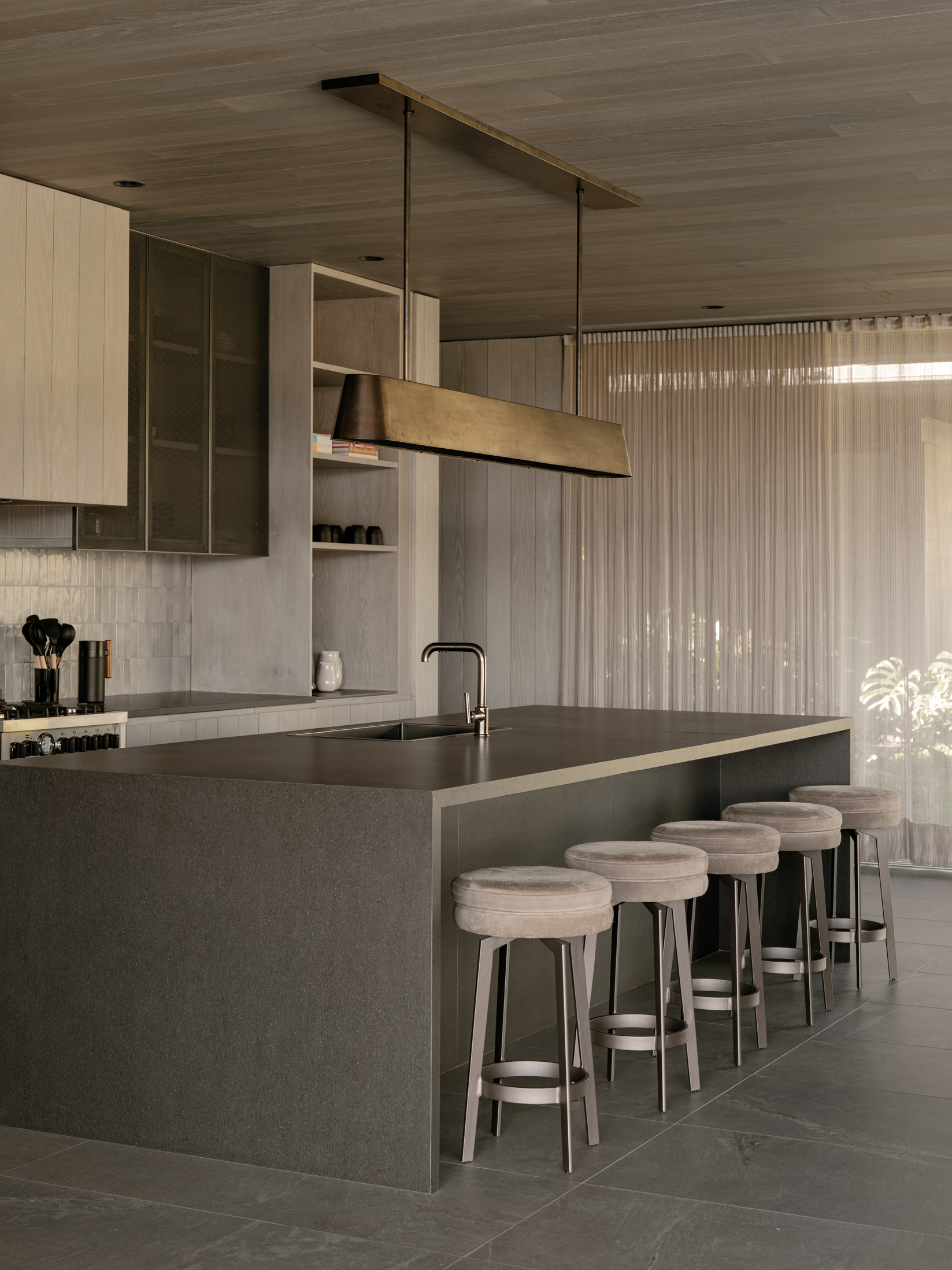 CL House by Kiko Salomão + Tanaka - Architizer