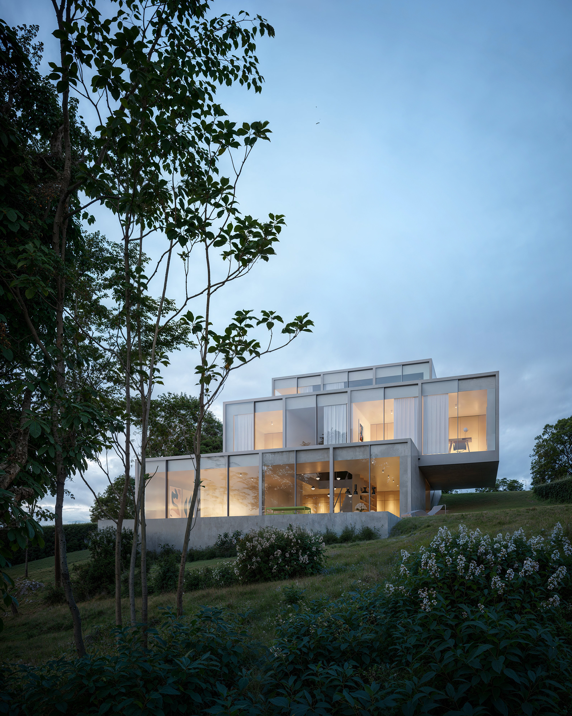 Picture of Frameless Villa by Frams - Architizer